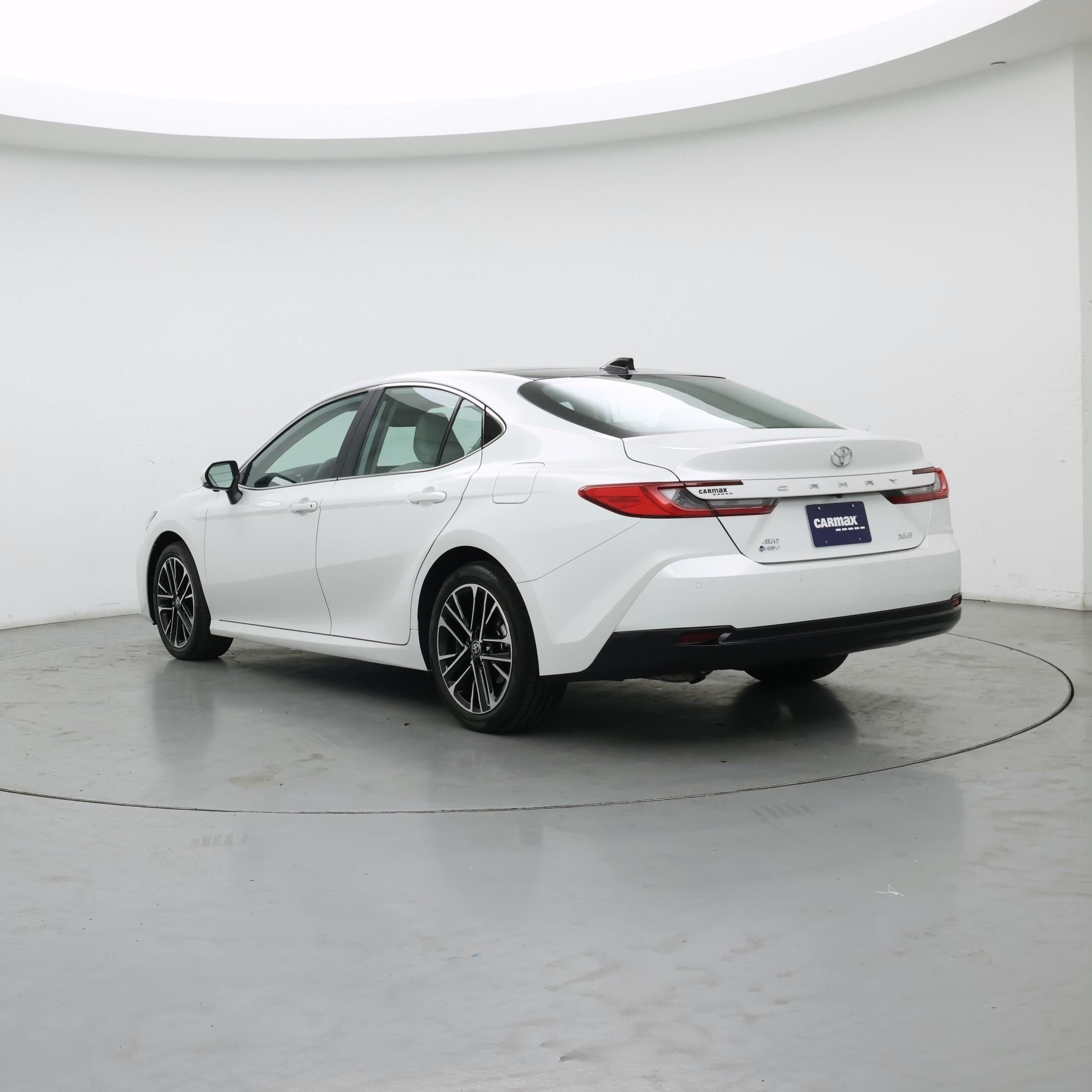 Thumbnail: 2025 Toyota Camry - 2