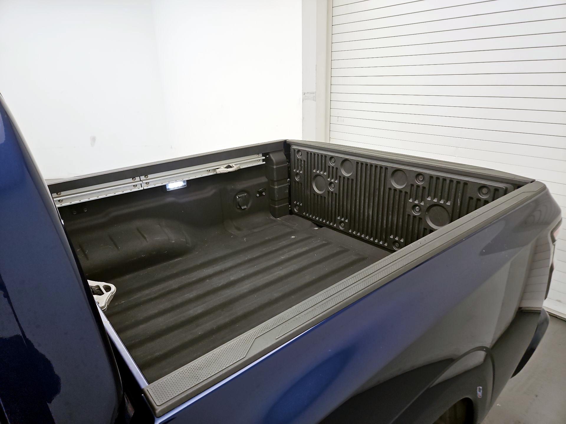 Thumbnail: 2023 Nissan Frontier - 20