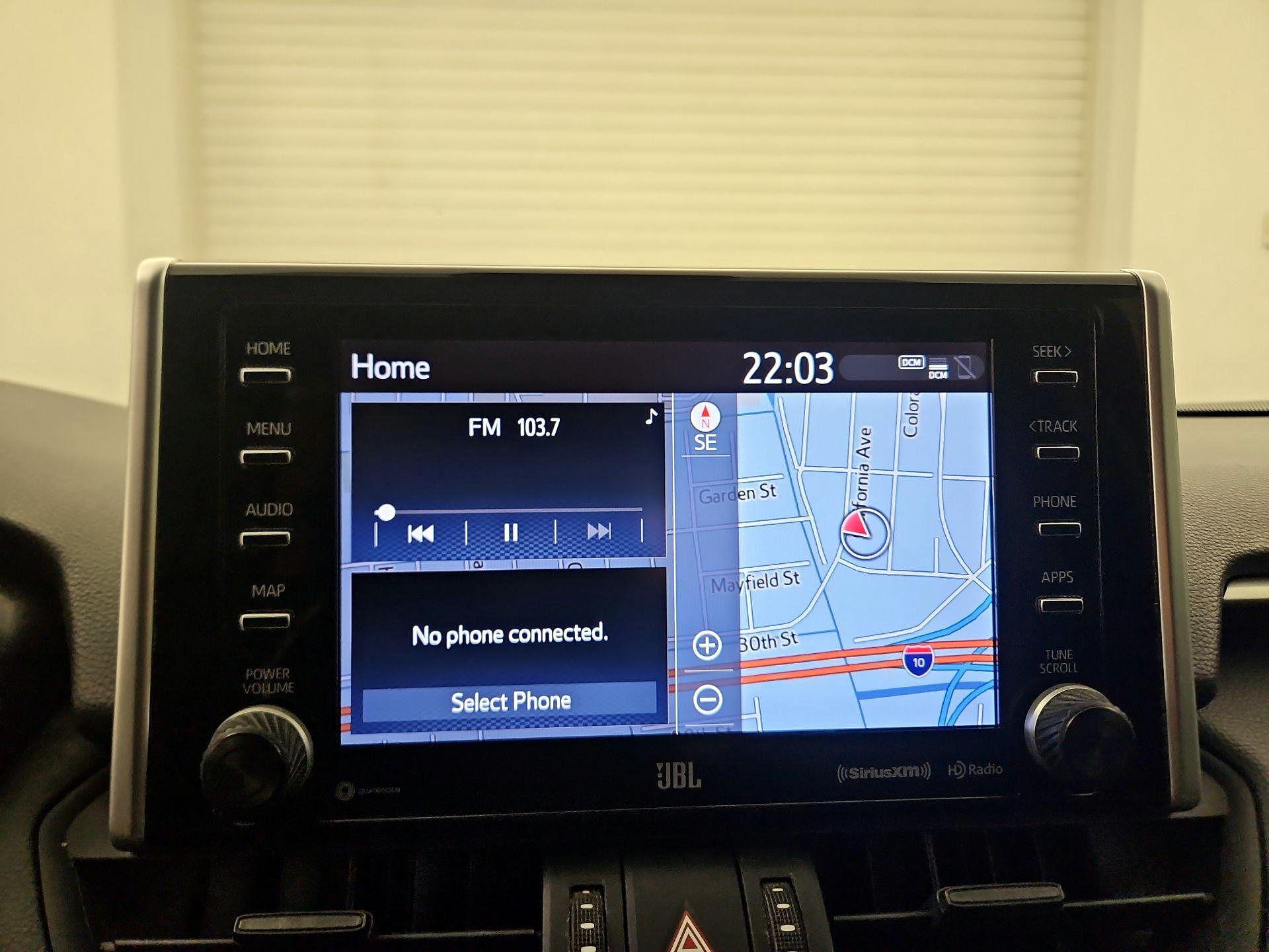 Thumbnail: 2019 Toyota RAV4 - 15