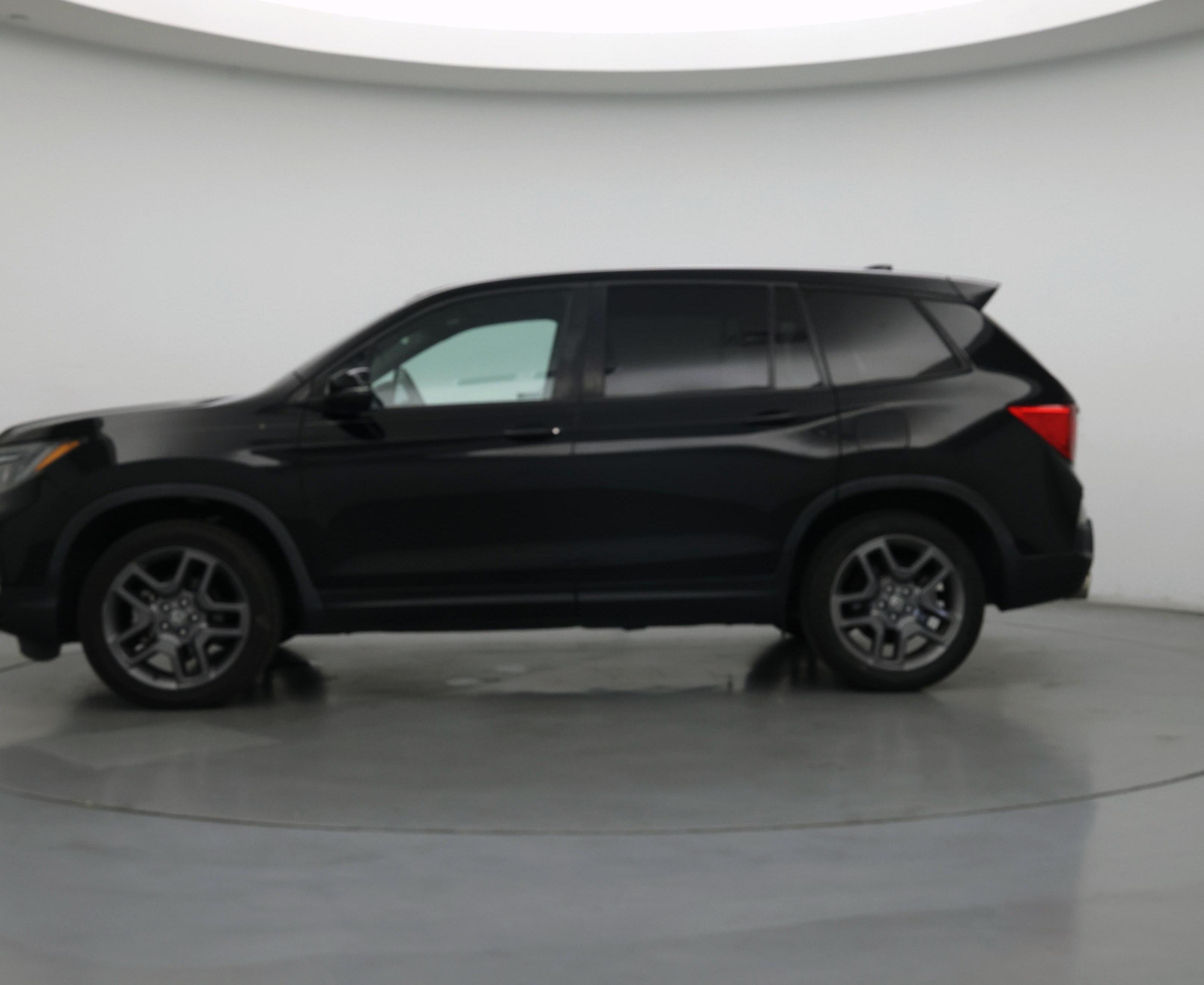 Thumbnail: 2022 Honda Passport - 3