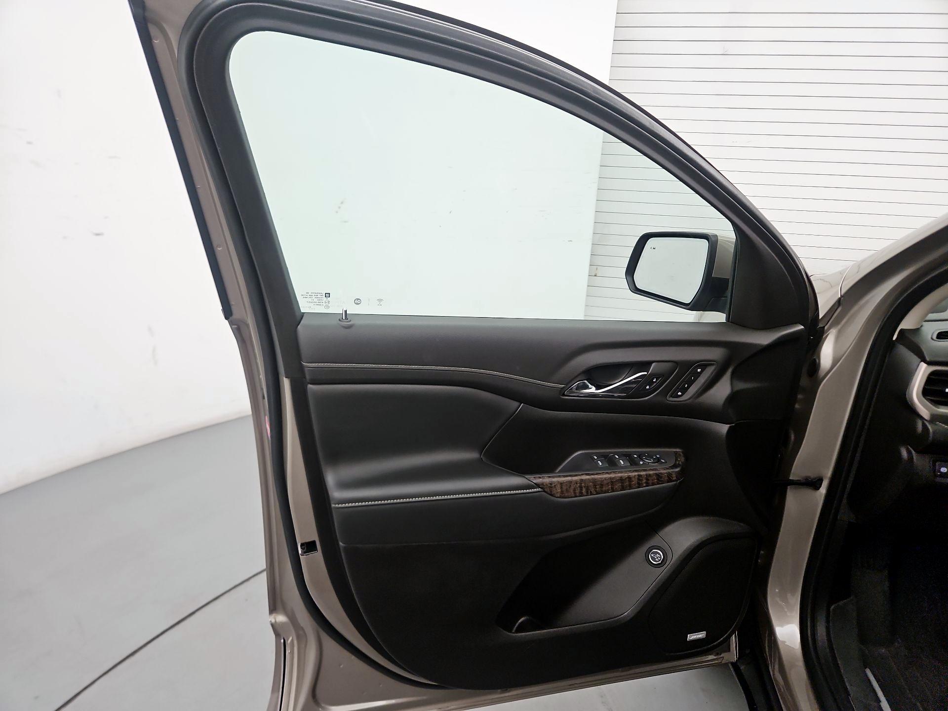 Thumbnail: 2022 GMC Acadia - 12