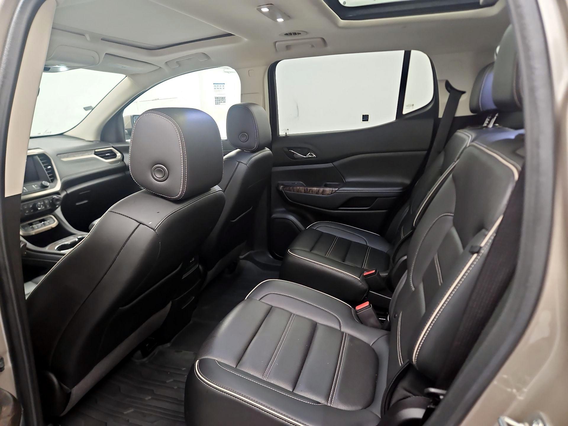 Thumbnail: 2022 GMC Acadia - 18