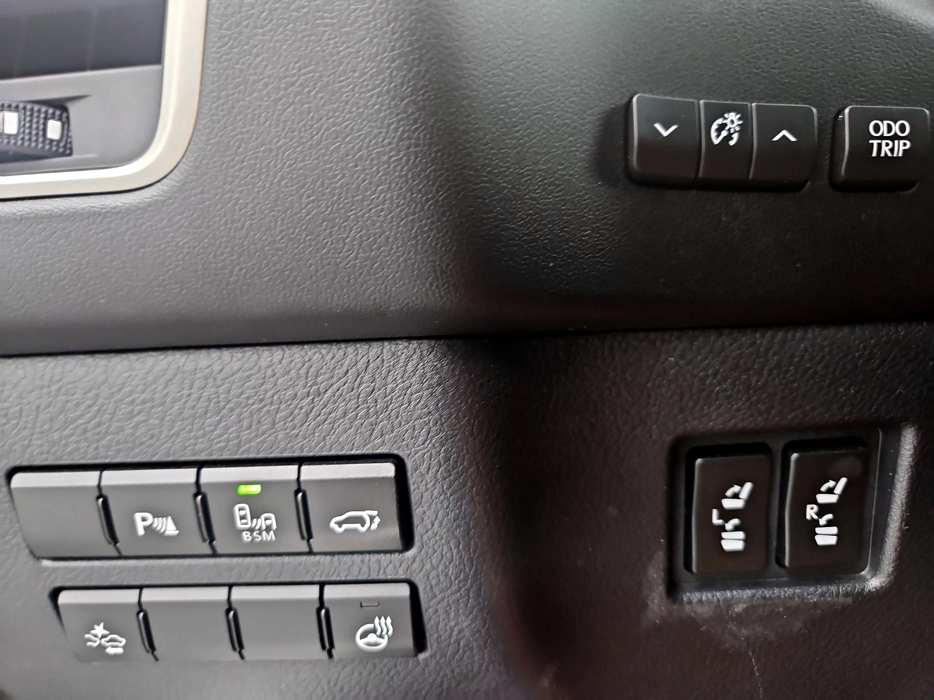 Thumbnail: 2016 Lexus NX - 13