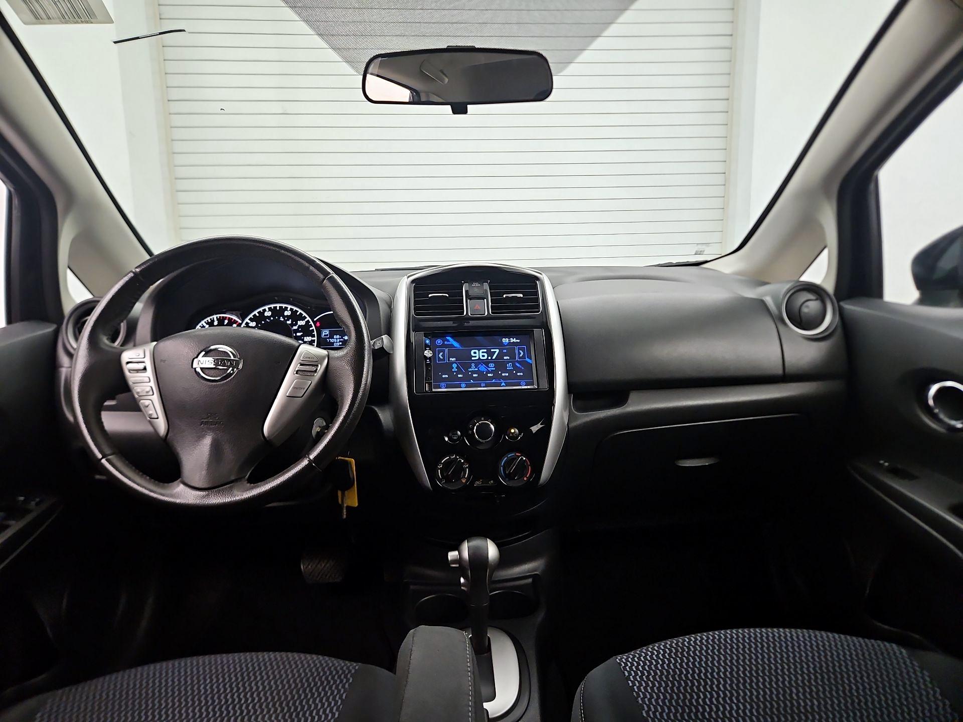 Thumbnail: 2015 Nissan Versa Note - 9