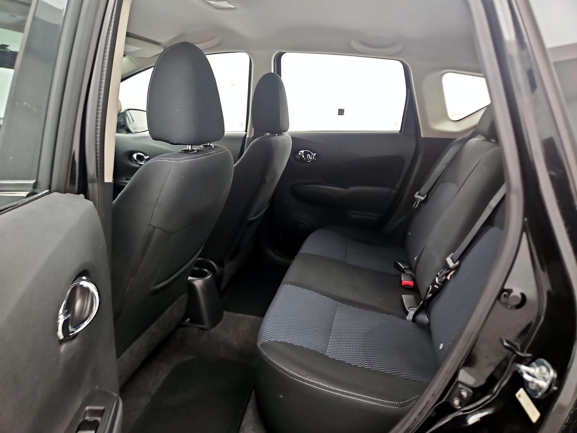Thumbnail: 2015 Nissan Versa Note - 18