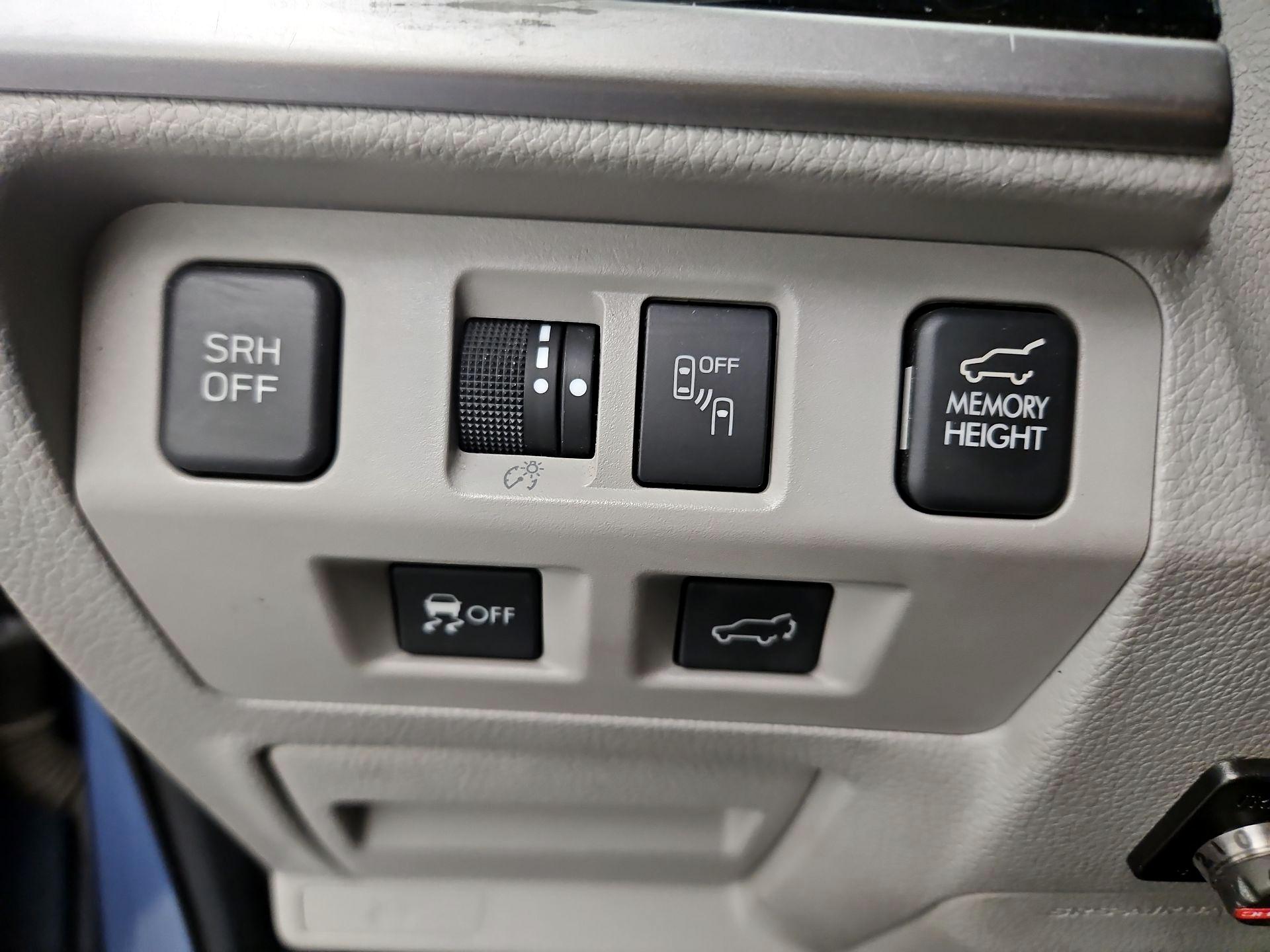 Thumbnail: 2017 Subaru Forester - 13