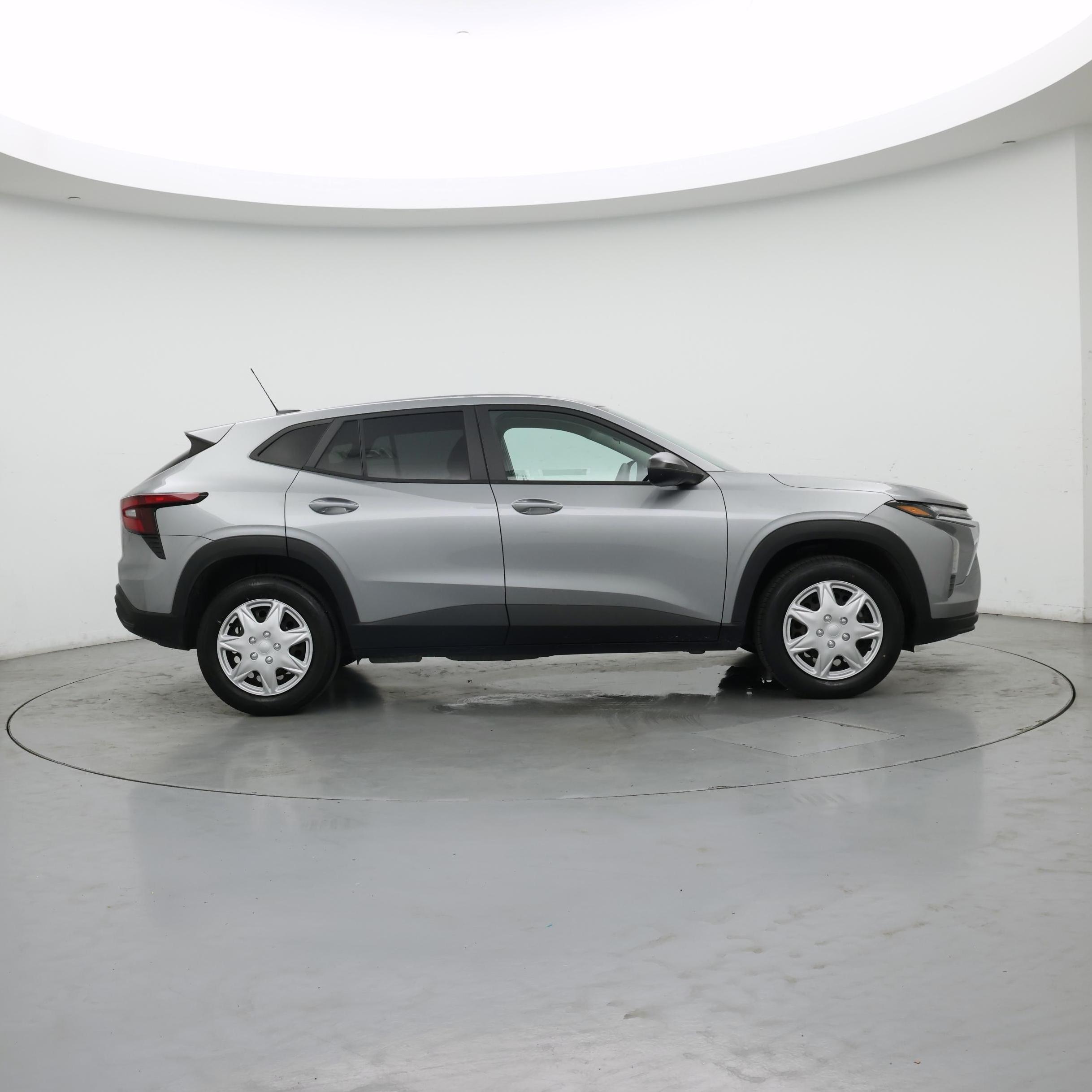 Thumbnail: 2024 Chevrolet Trax - 7