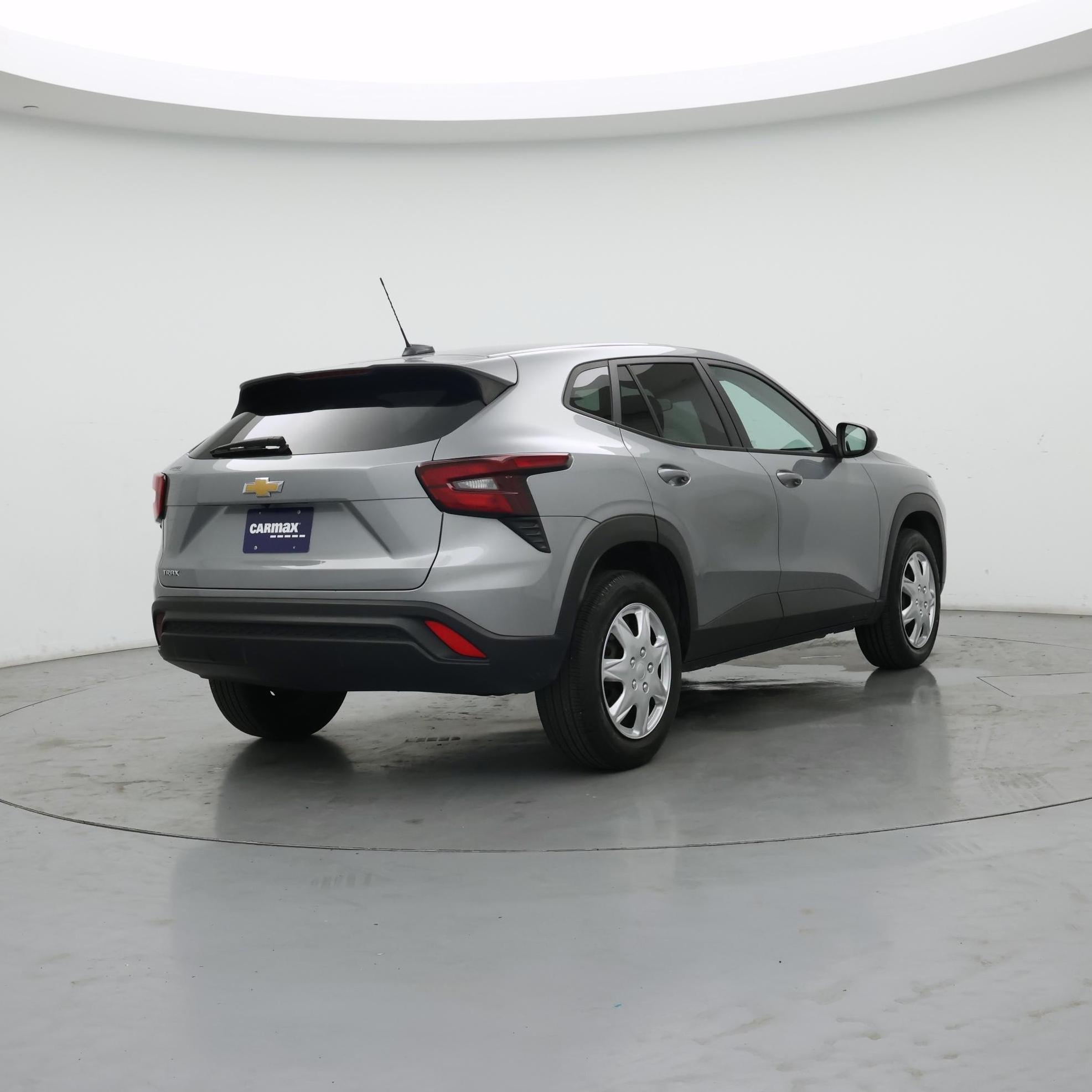 Thumbnail: 2024 Chevrolet Trax - 8