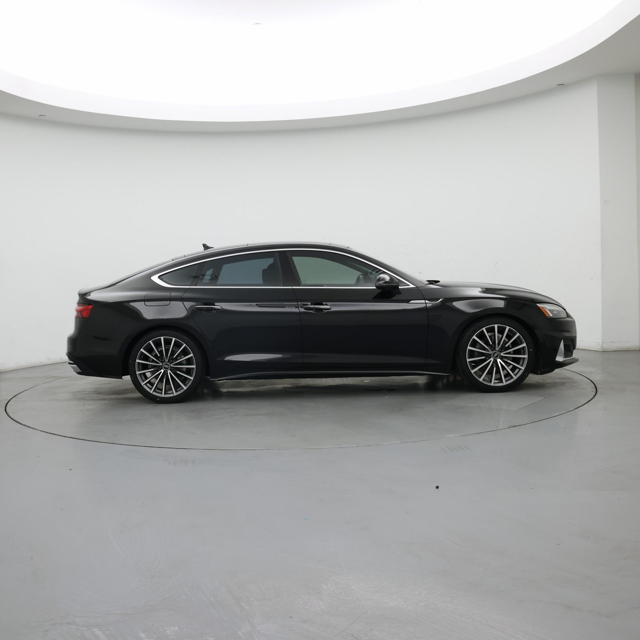 Thumbnail: 2021 Audi A5 - 7