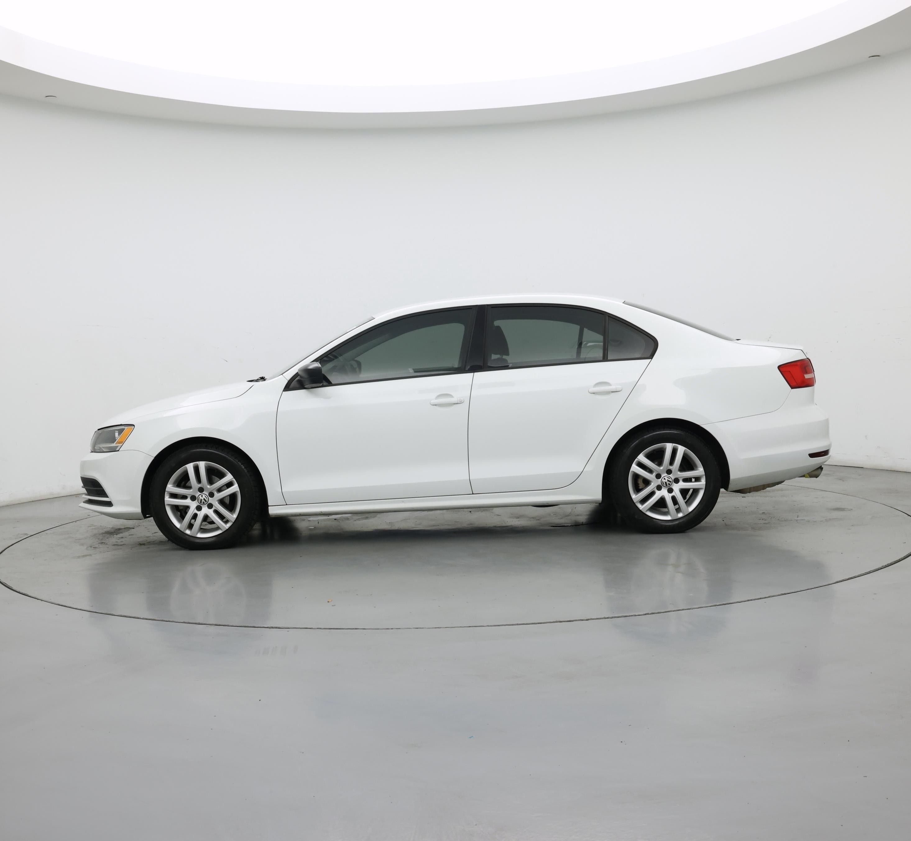 Thumbnail: 2015 Volkswagen Jetta - 3