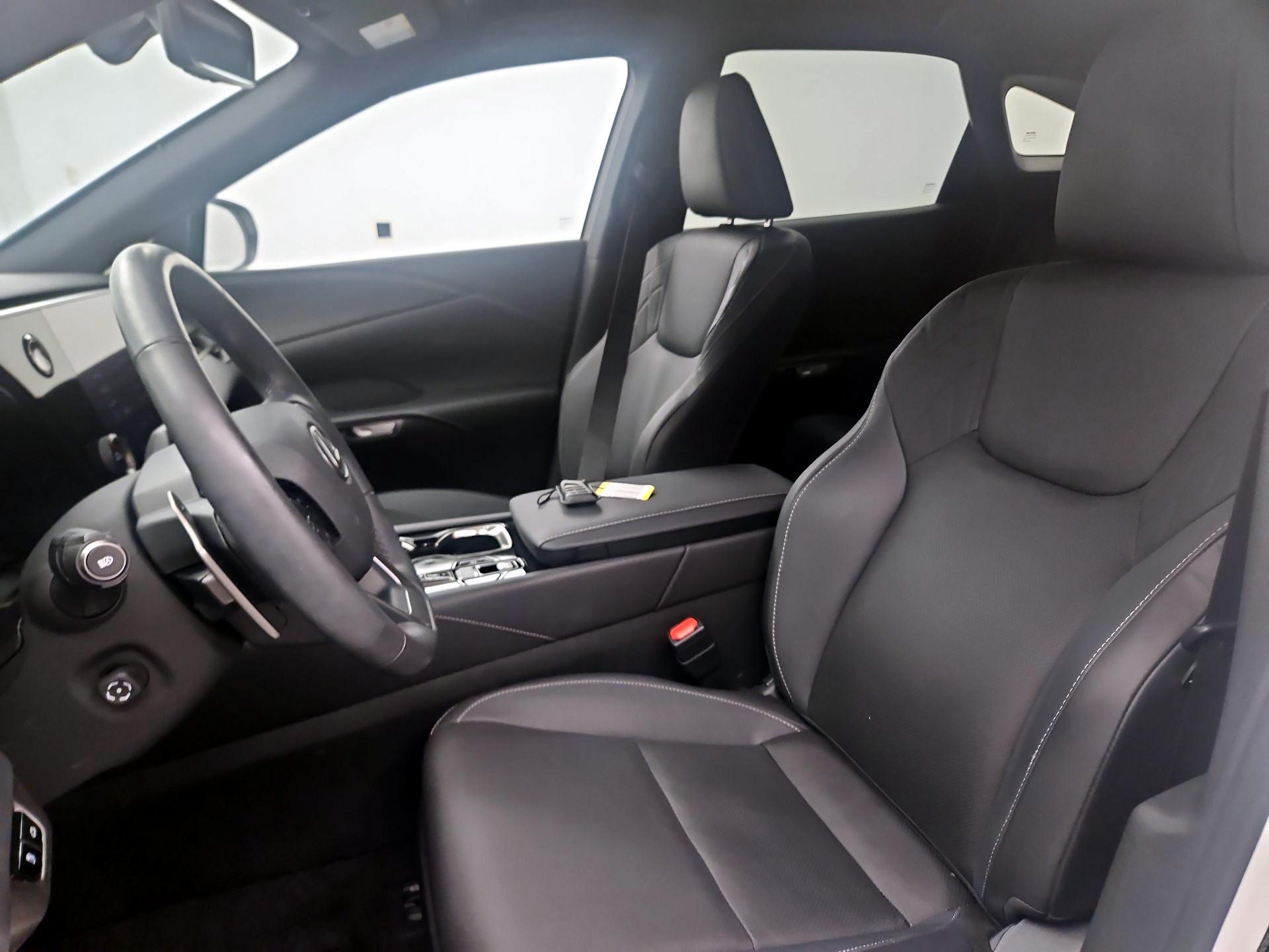 Thumbnail: 2024 Lexus RX - 11