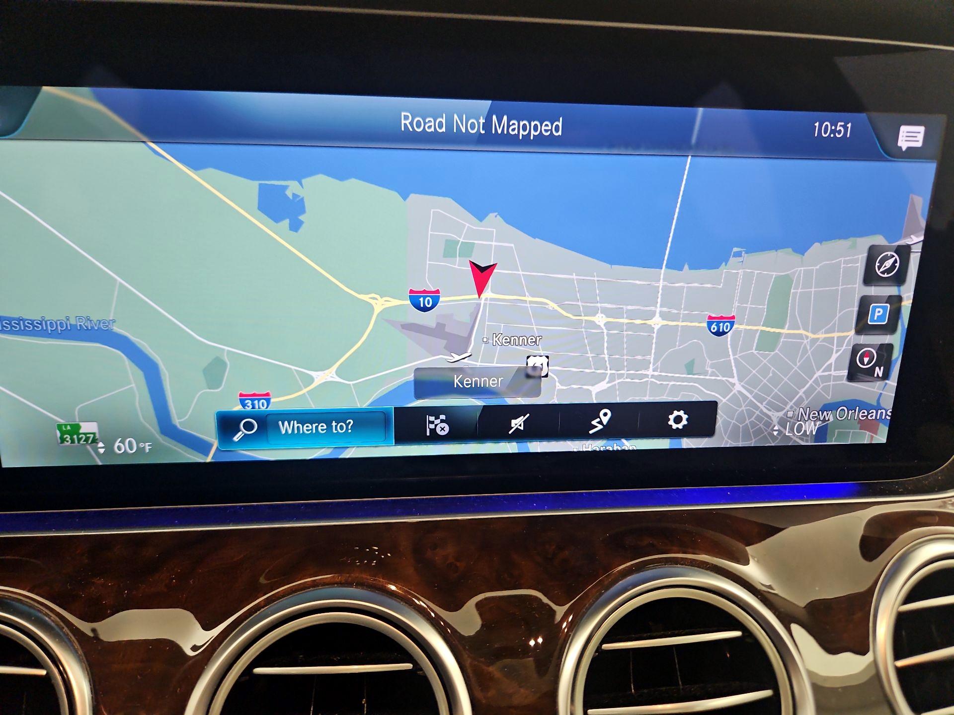 Thumbnail: 2022 Mercedes-Benz E-Class - 14