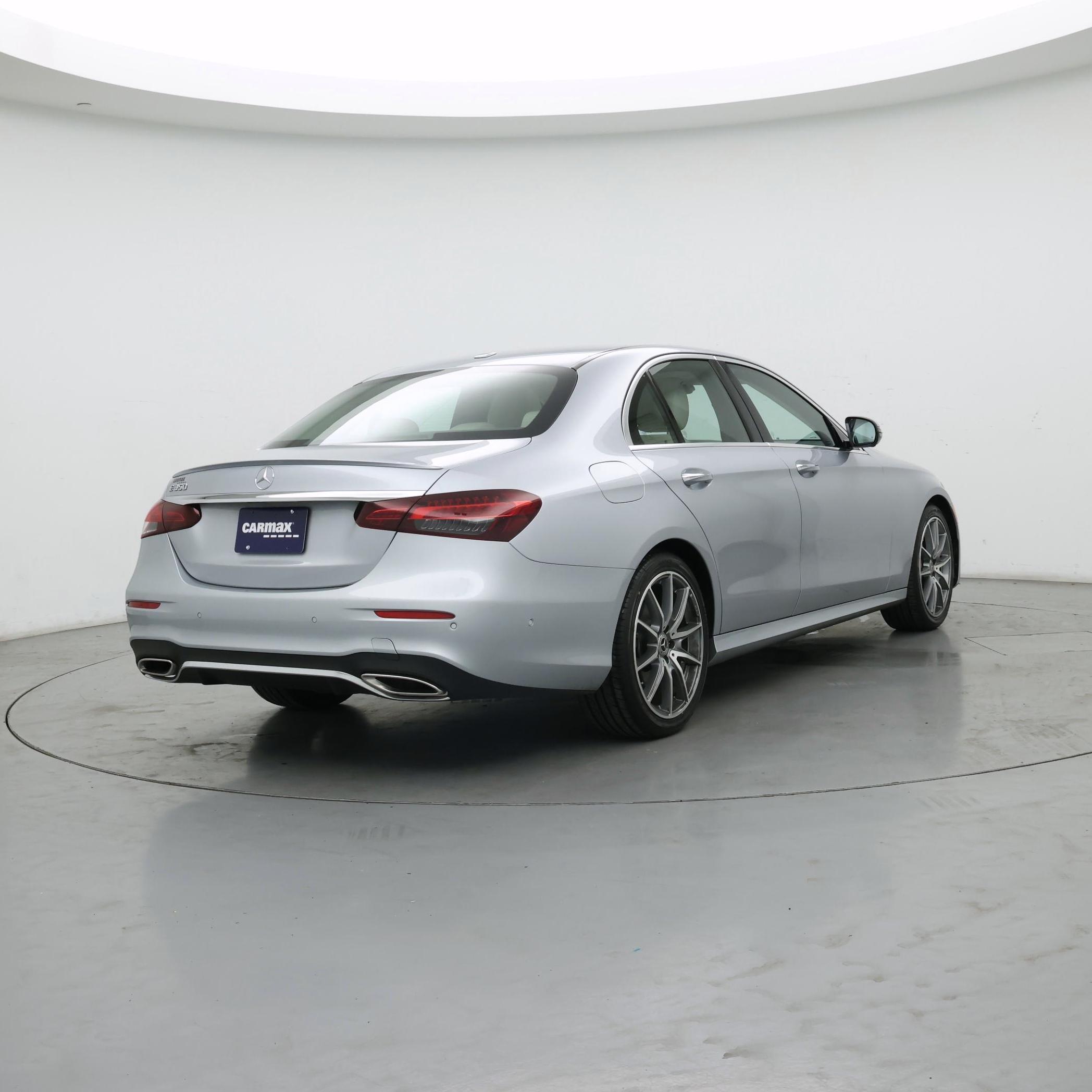 Thumbnail: 2022 Mercedes-Benz E-Class - 8