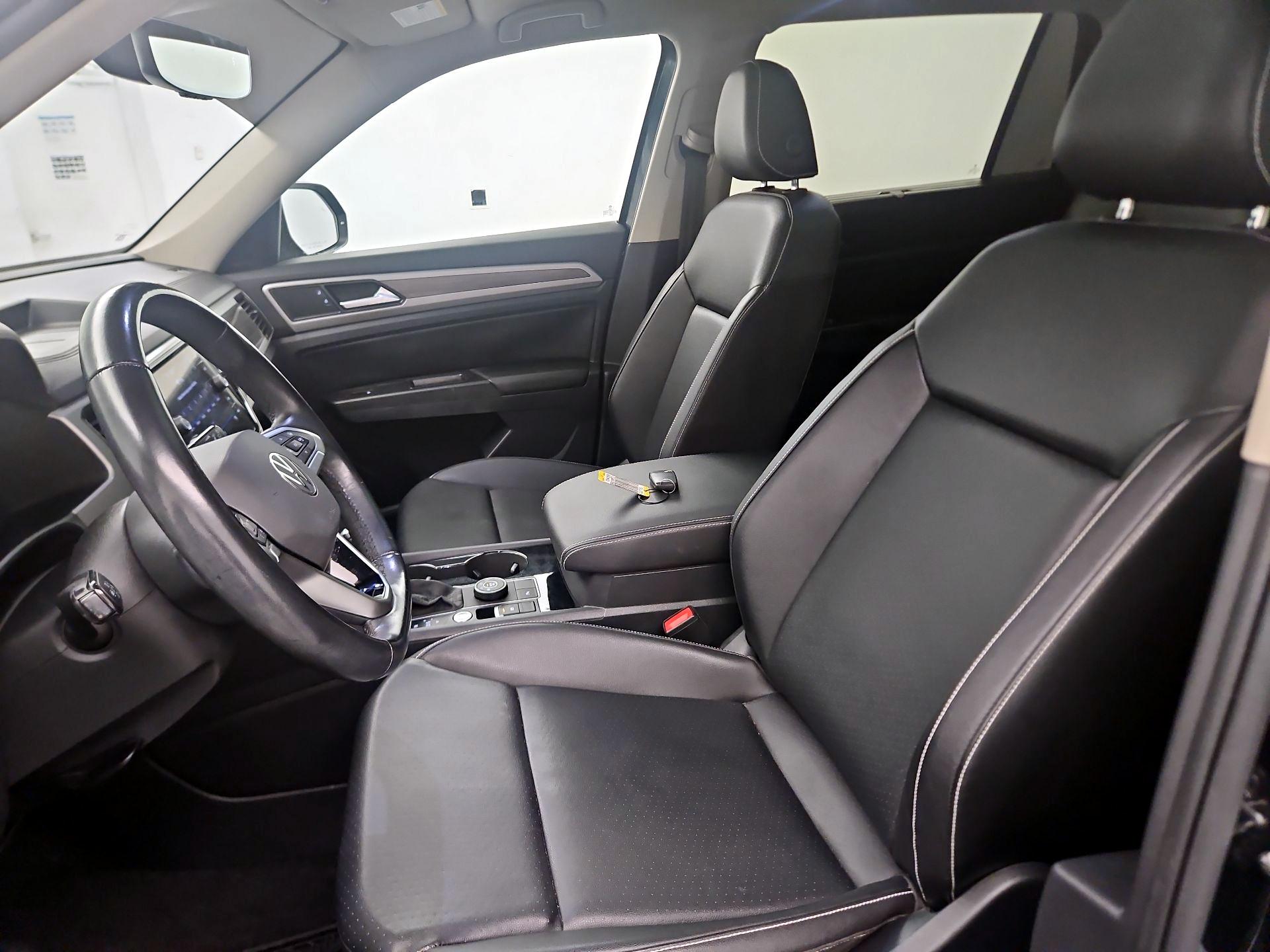 Thumbnail: 2021 Volkswagen Atlas - 11