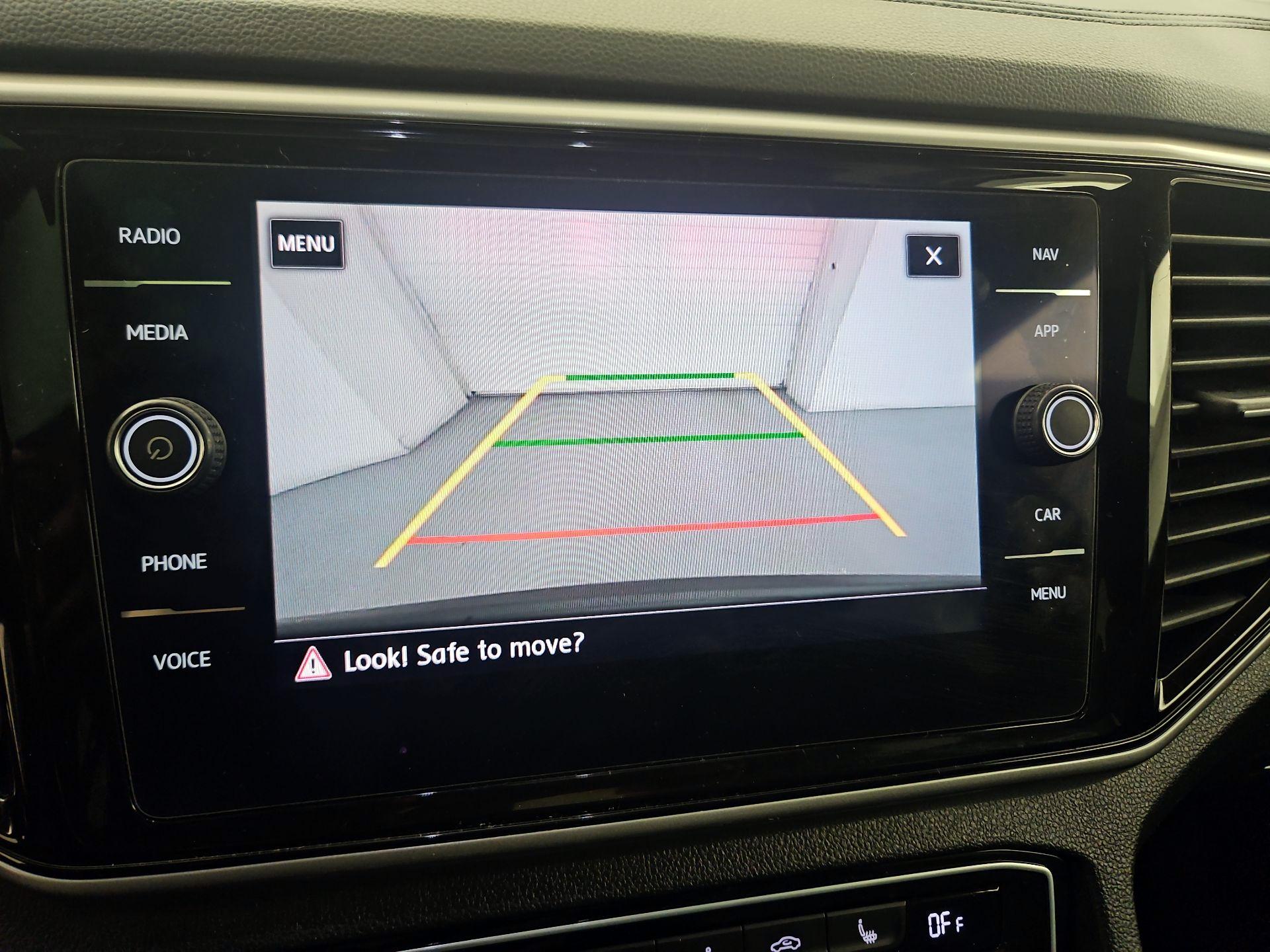 Thumbnail: 2021 Volkswagen Atlas - 14