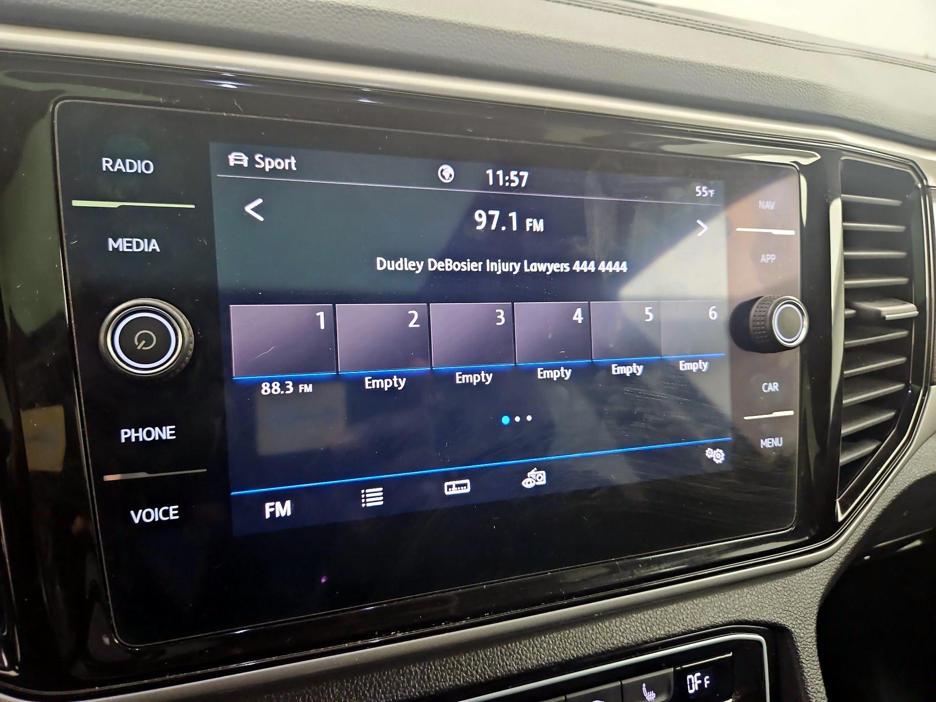 Thumbnail: 2021 Volkswagen Atlas - 15