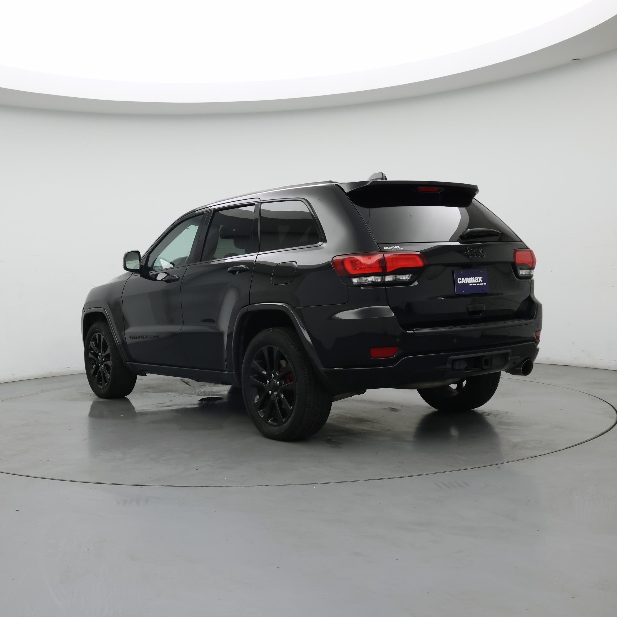 Thumbnail: 2020 Jeep Grand Cherokee - 2