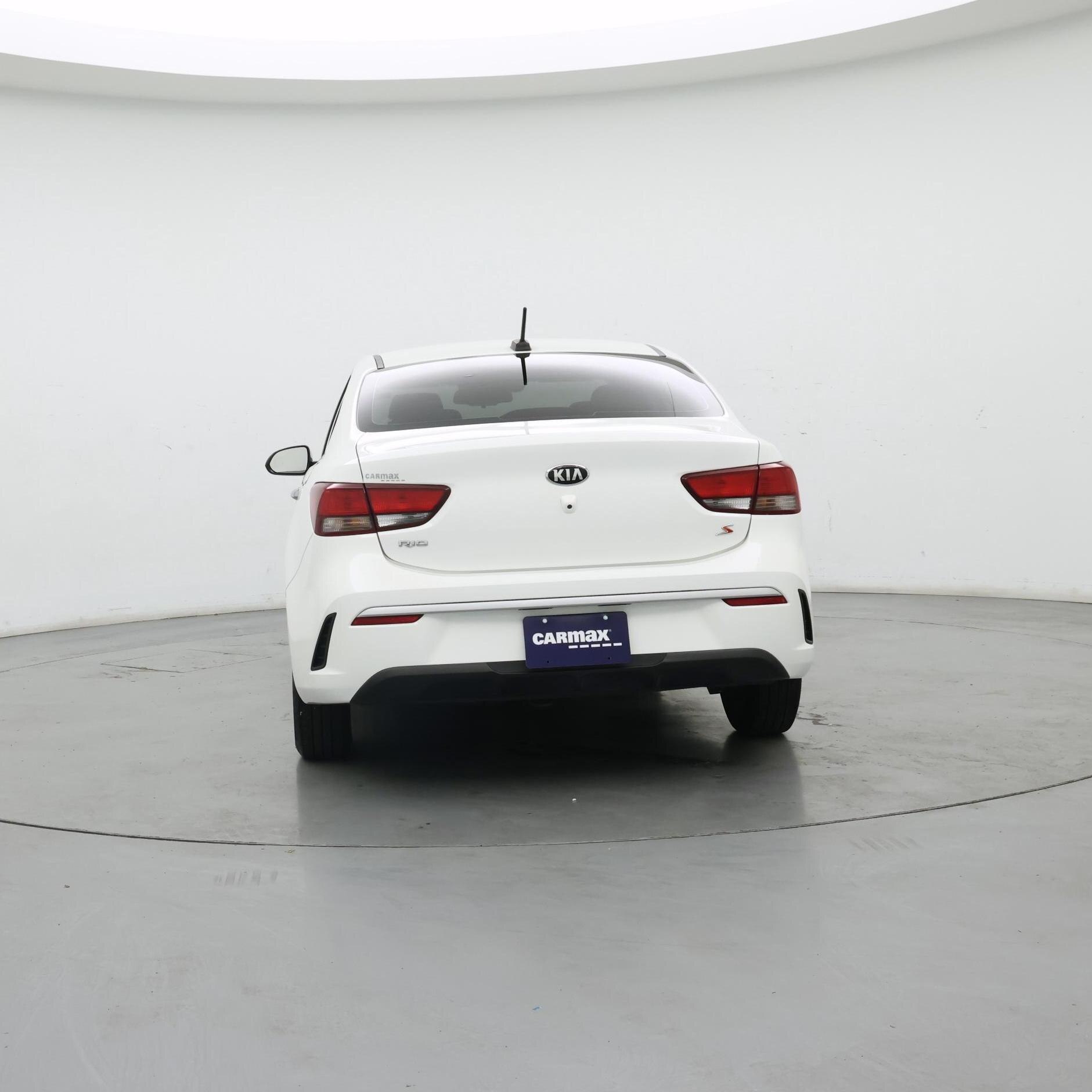Thumbnail: 2021 Kia Rio - 6