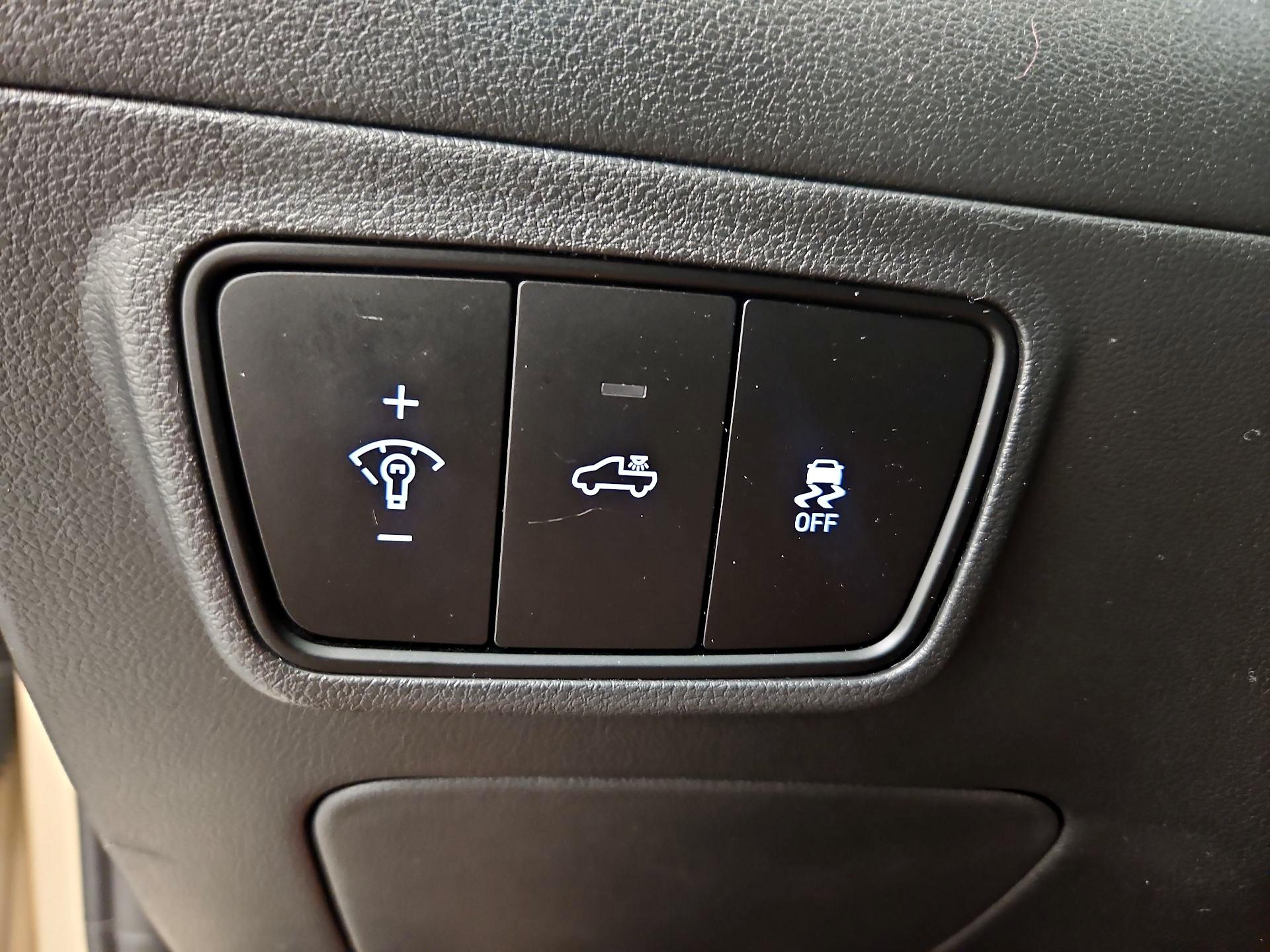 Thumbnail: 2022 Hyundai Santa Cruz - 13