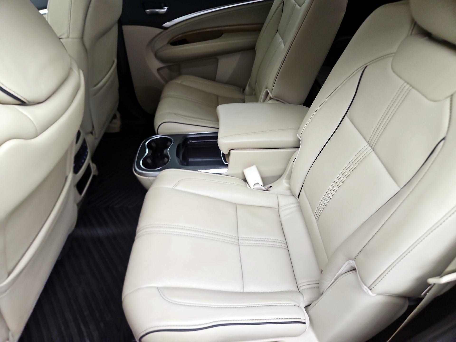 Thumbnail: 2019 Acura MDX - 19