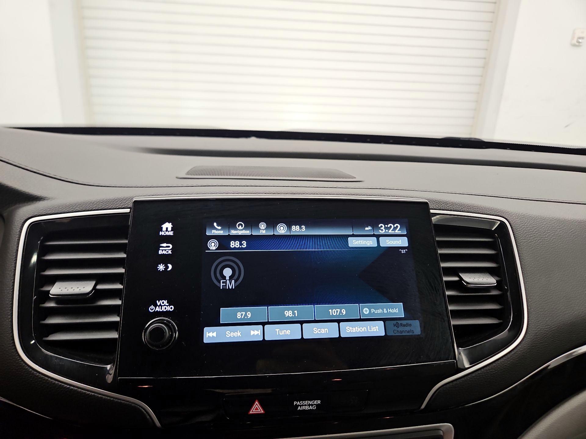 Thumbnail: 2020 Honda Pilot - 15