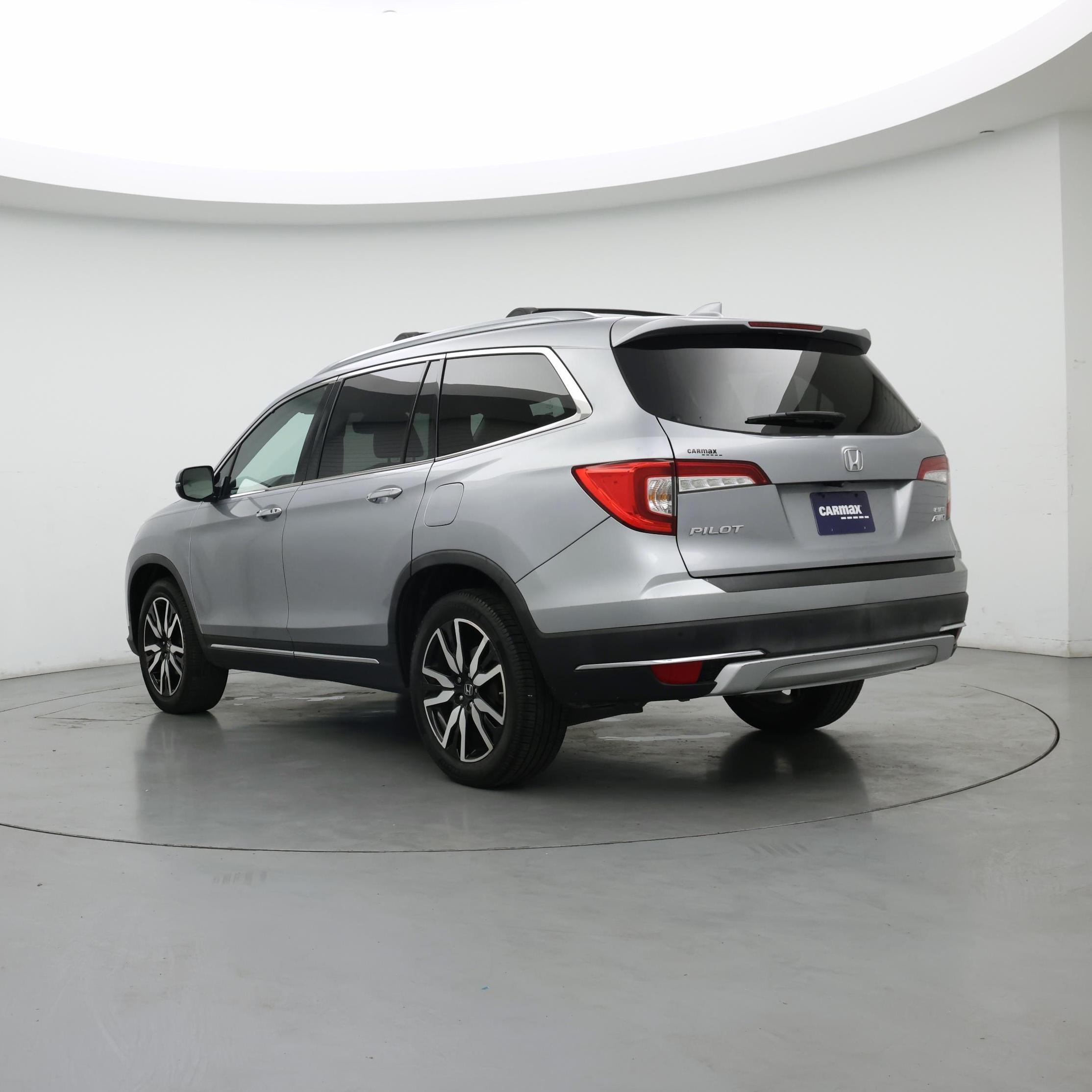 Thumbnail: 2020 Honda Pilot - 2