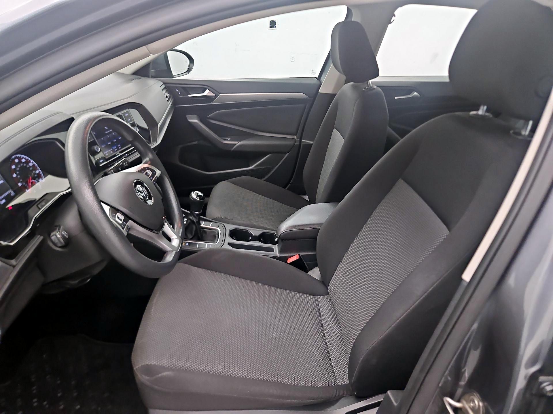 Thumbnail: 2021 Volkswagen Jetta - 11