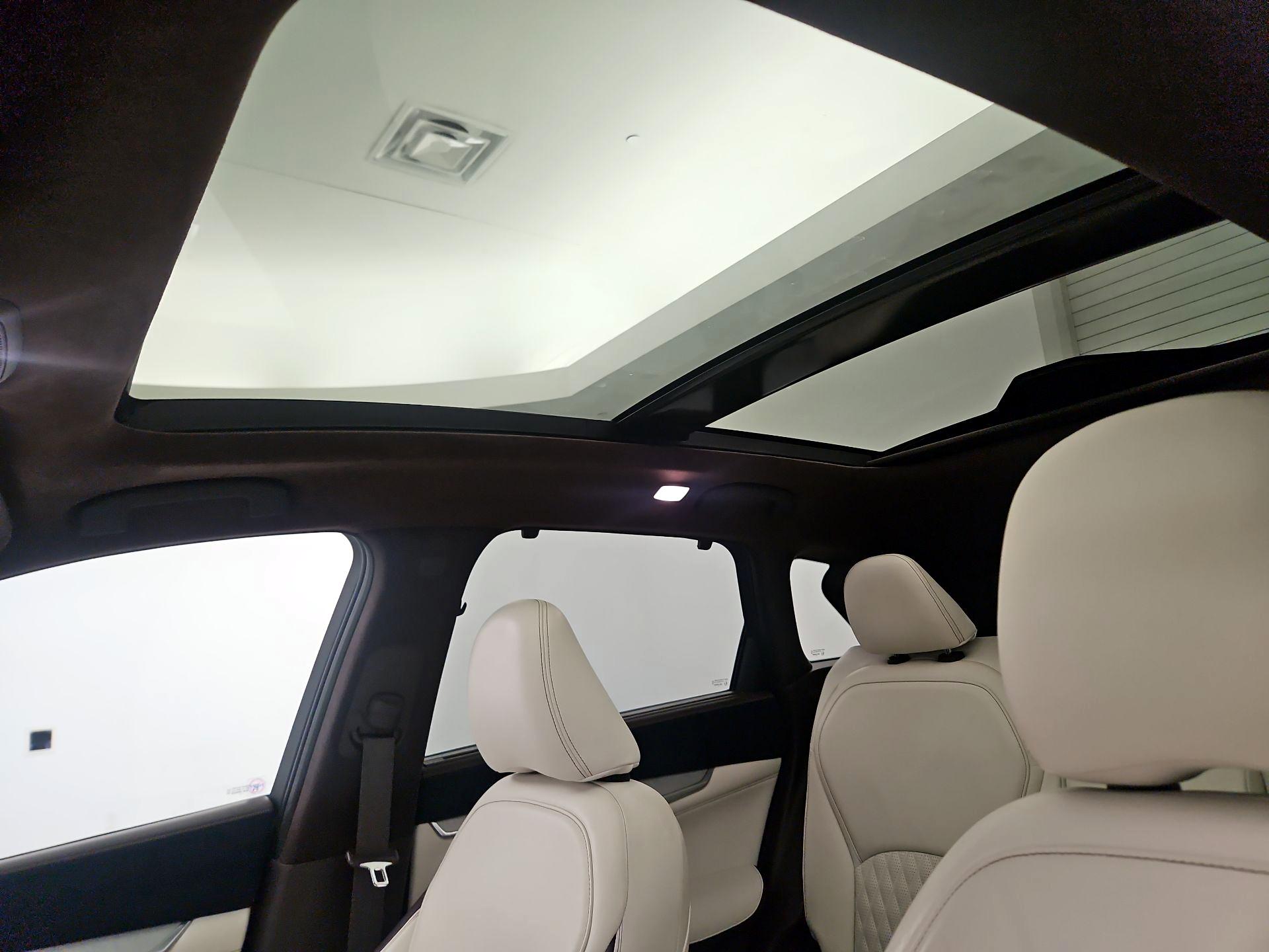 Thumbnail: 2019 INFINITI QX50 - 18