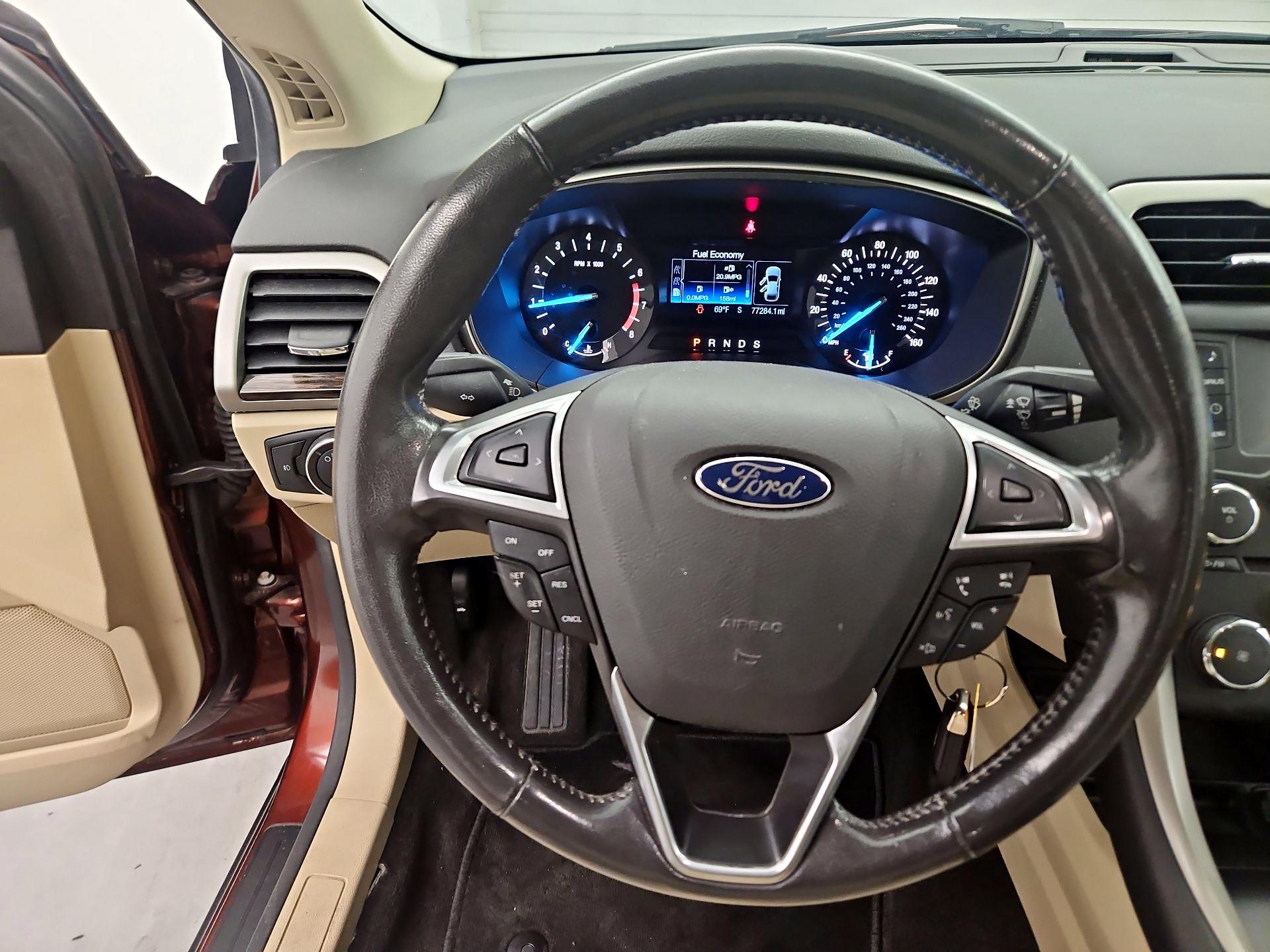 Thumbnail: 2015 Ford Fusion - 10