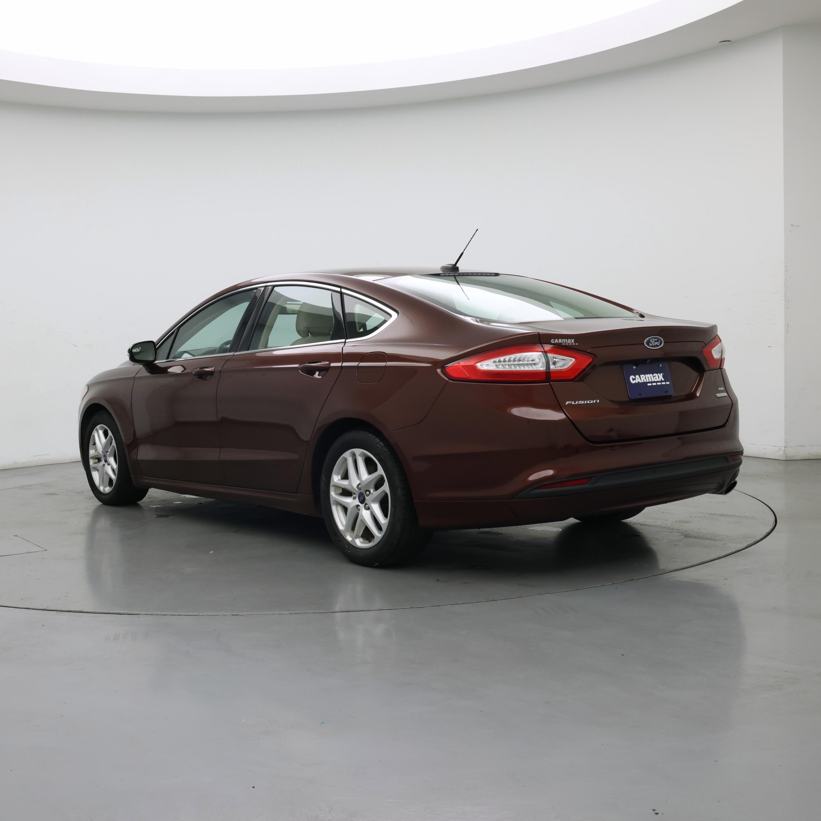 Thumbnail: 2015 Ford Fusion - 2