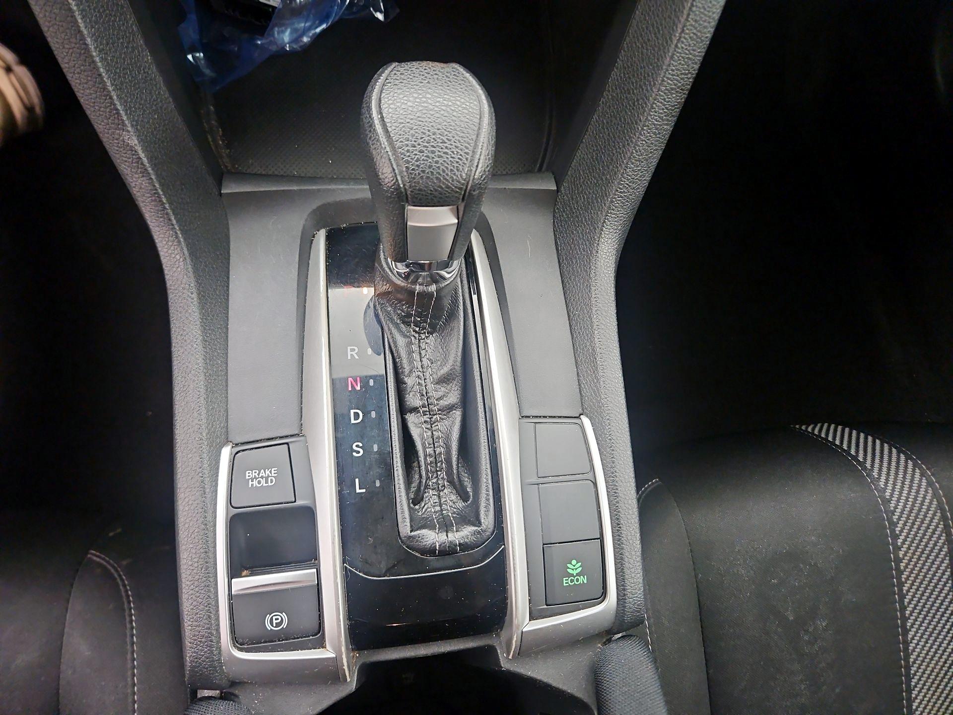 Thumbnail: 2016 Honda Civic - 15