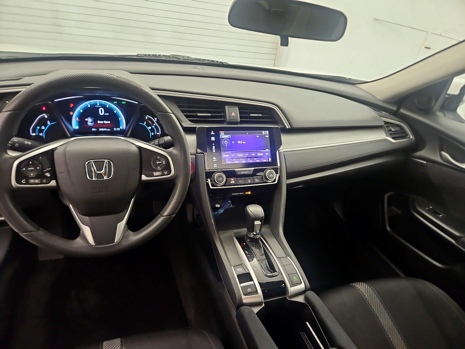 Thumbnail: 2016 Honda Civic - 8