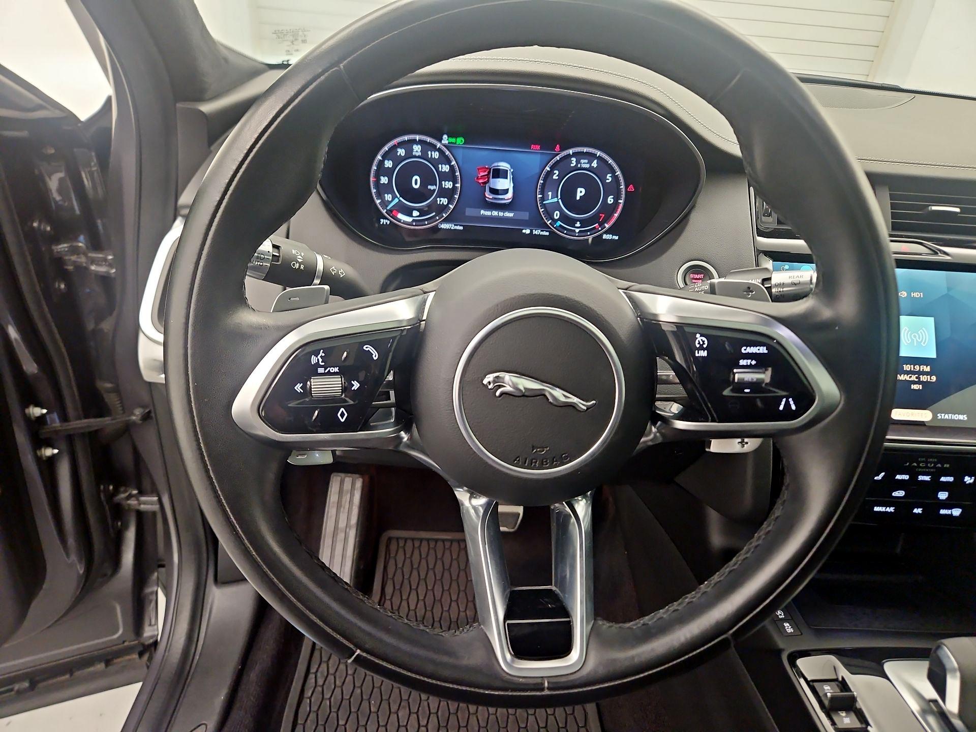 Thumbnail: 2021 Jaguar E-Pace - 10