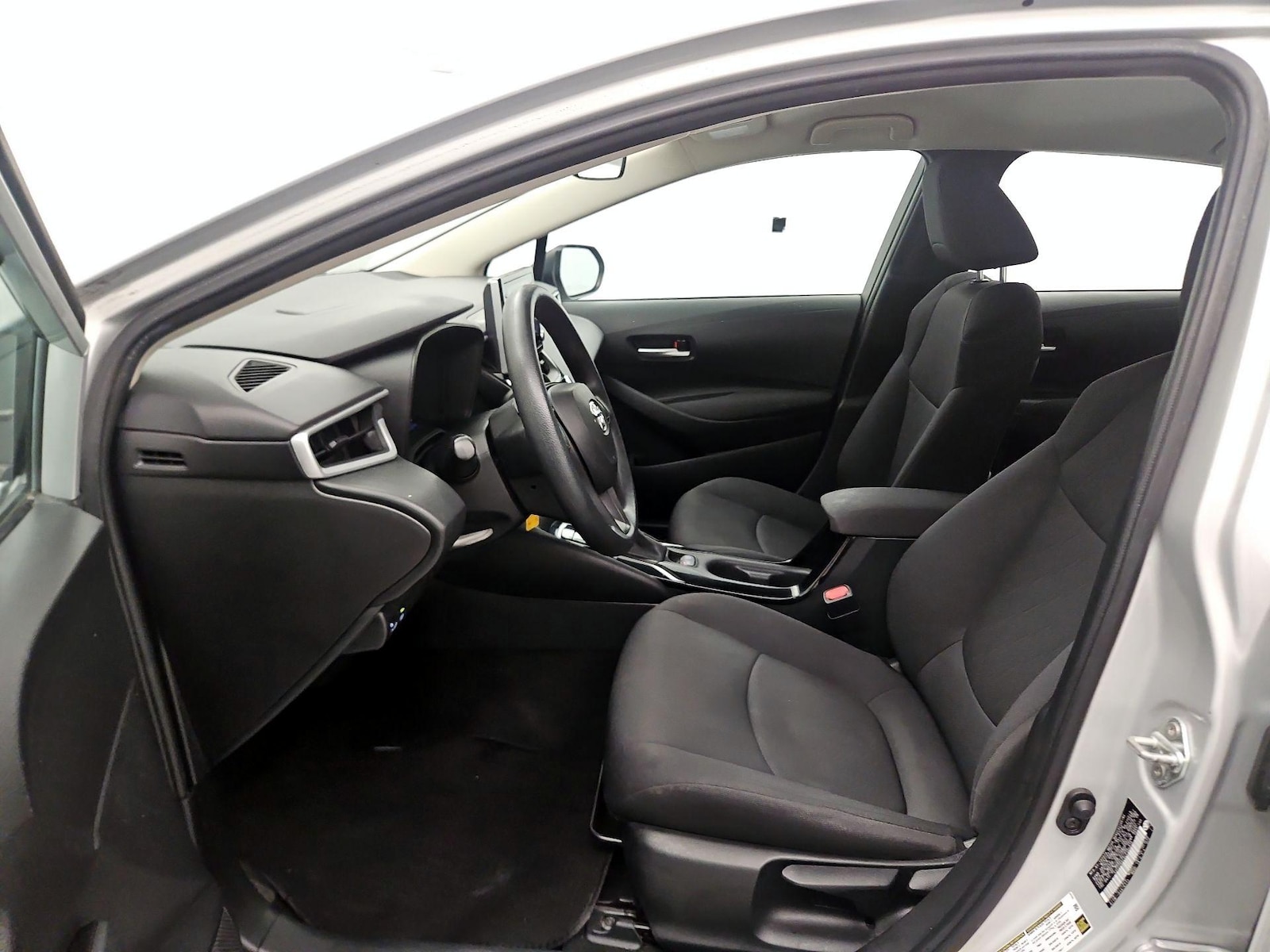 2020 Toyota Corolla LE - Photo 12
