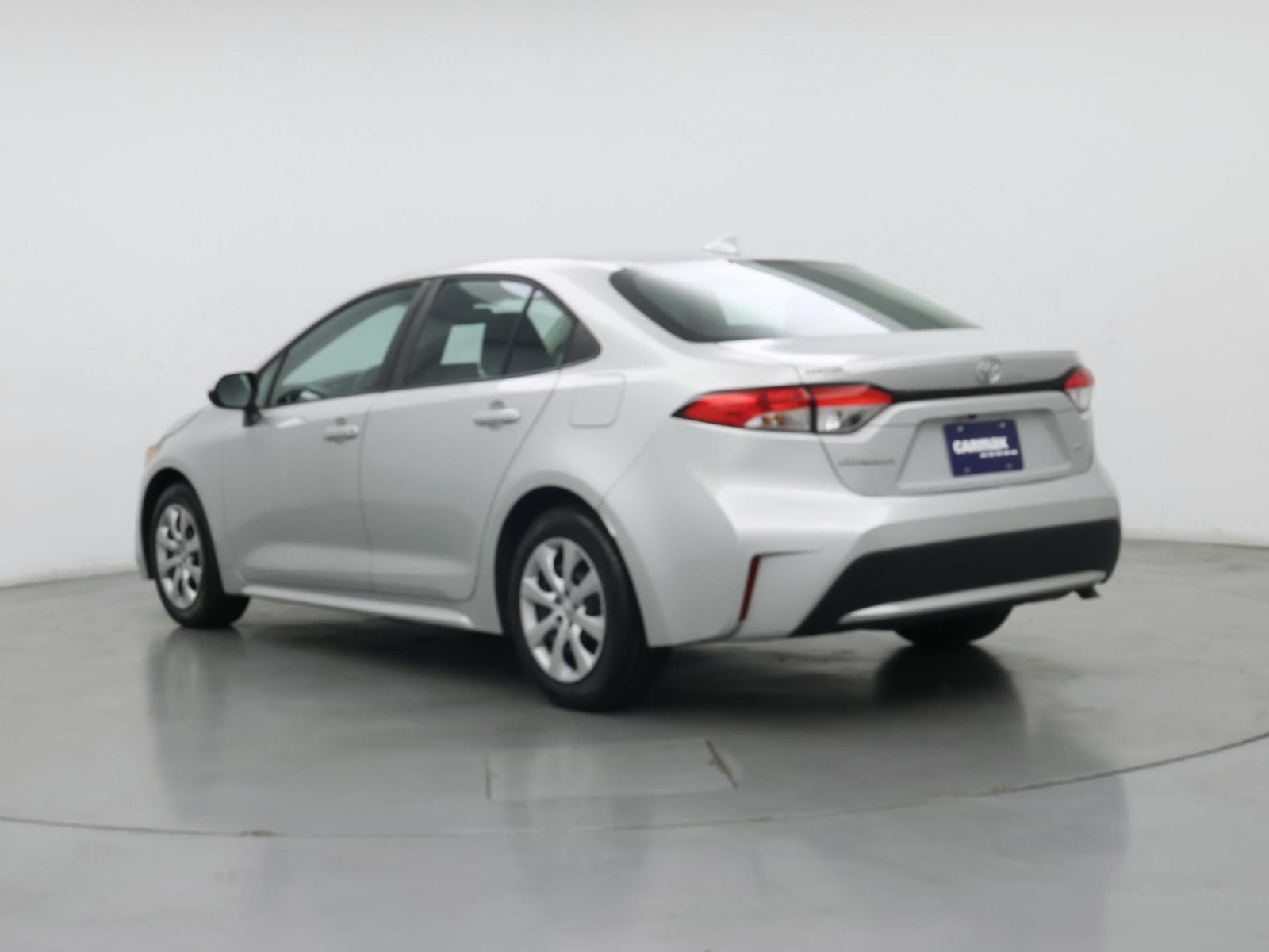 2020 Toyota Corolla LE - Photo 3