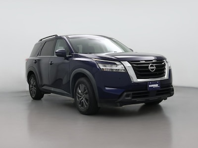 2022 Nissan Pathfinder SV