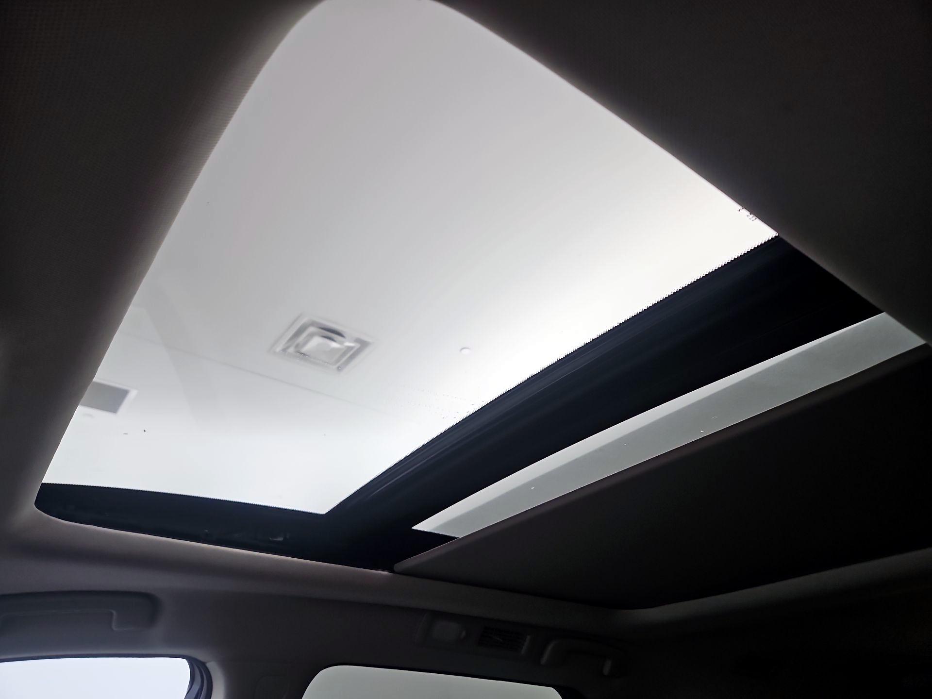 Thumbnail: 2022 Nissan Pathfinder - 19