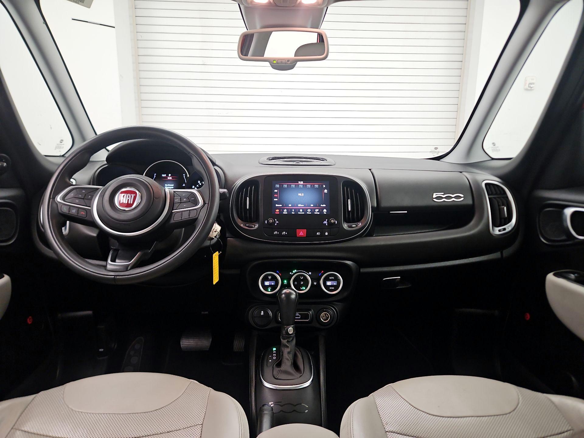 Thumbnail: 2018 Fiat 500L - 9