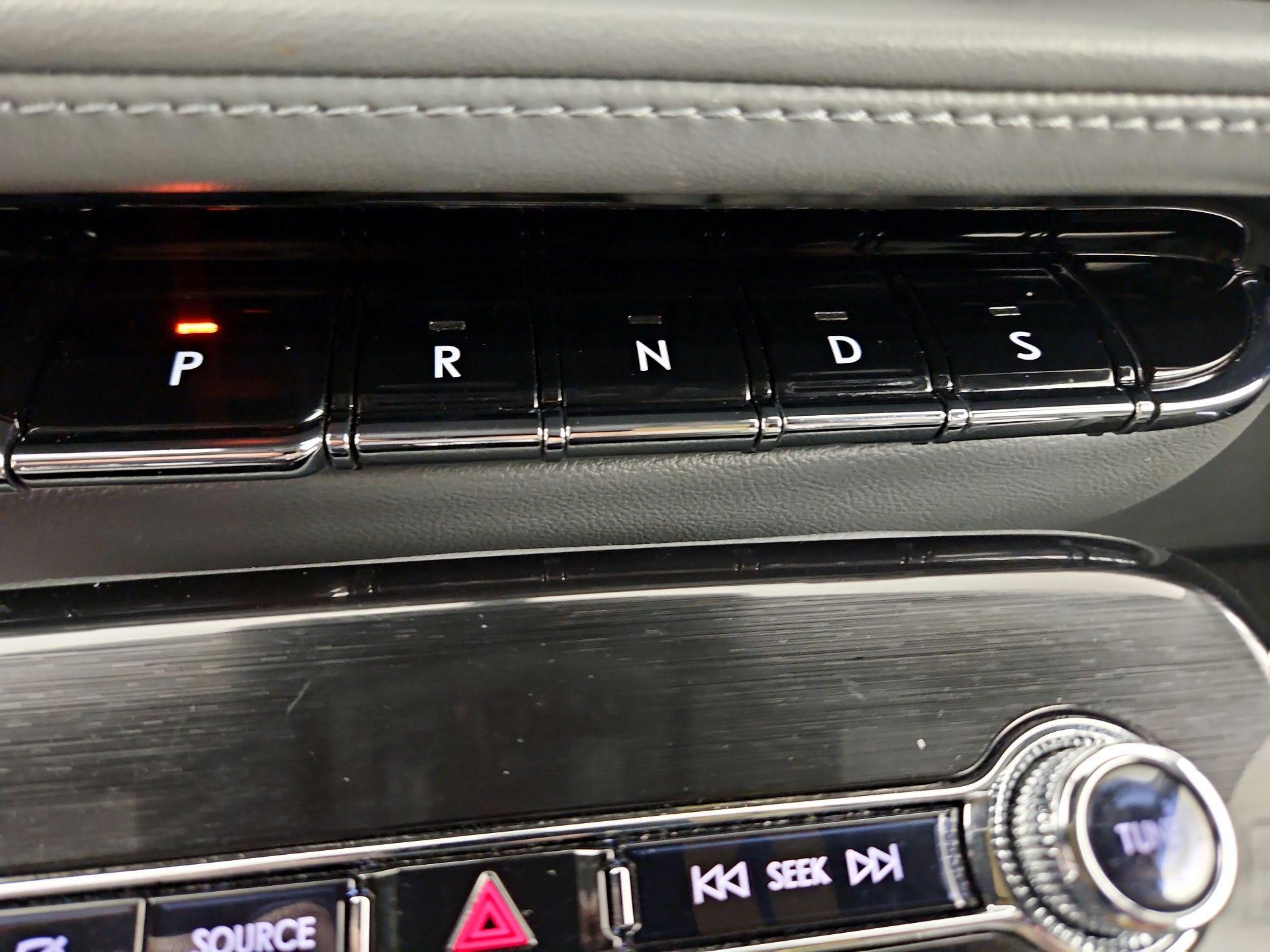 Thumbnail: 2022 Lincoln Nautilus - 16