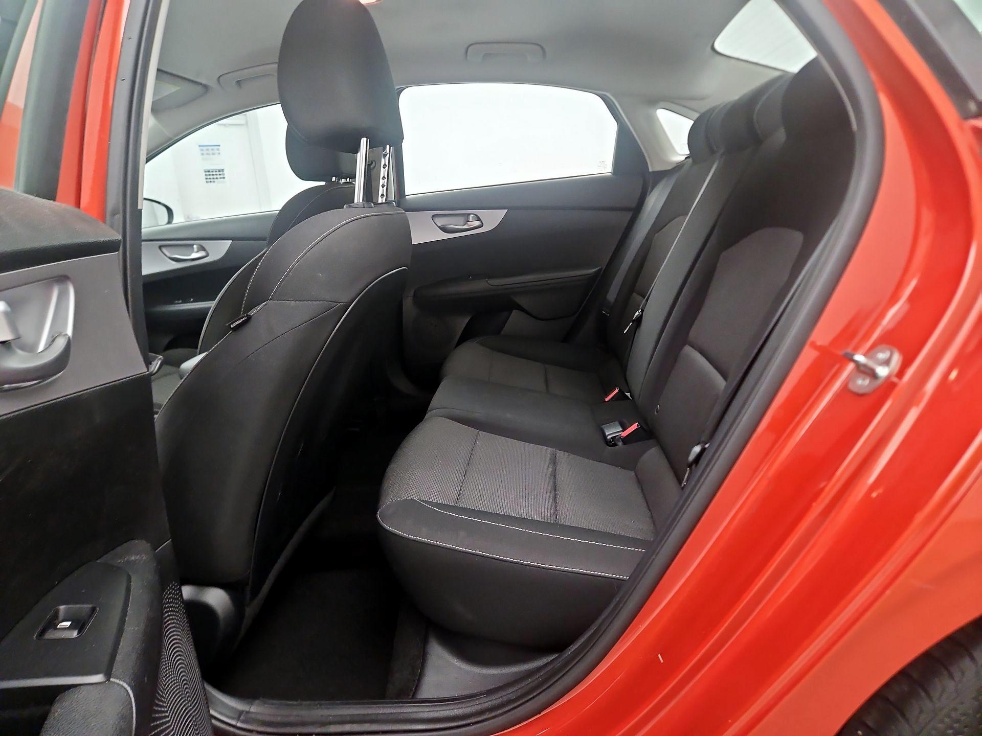 Thumbnail: 2023 Kia Forte - 18