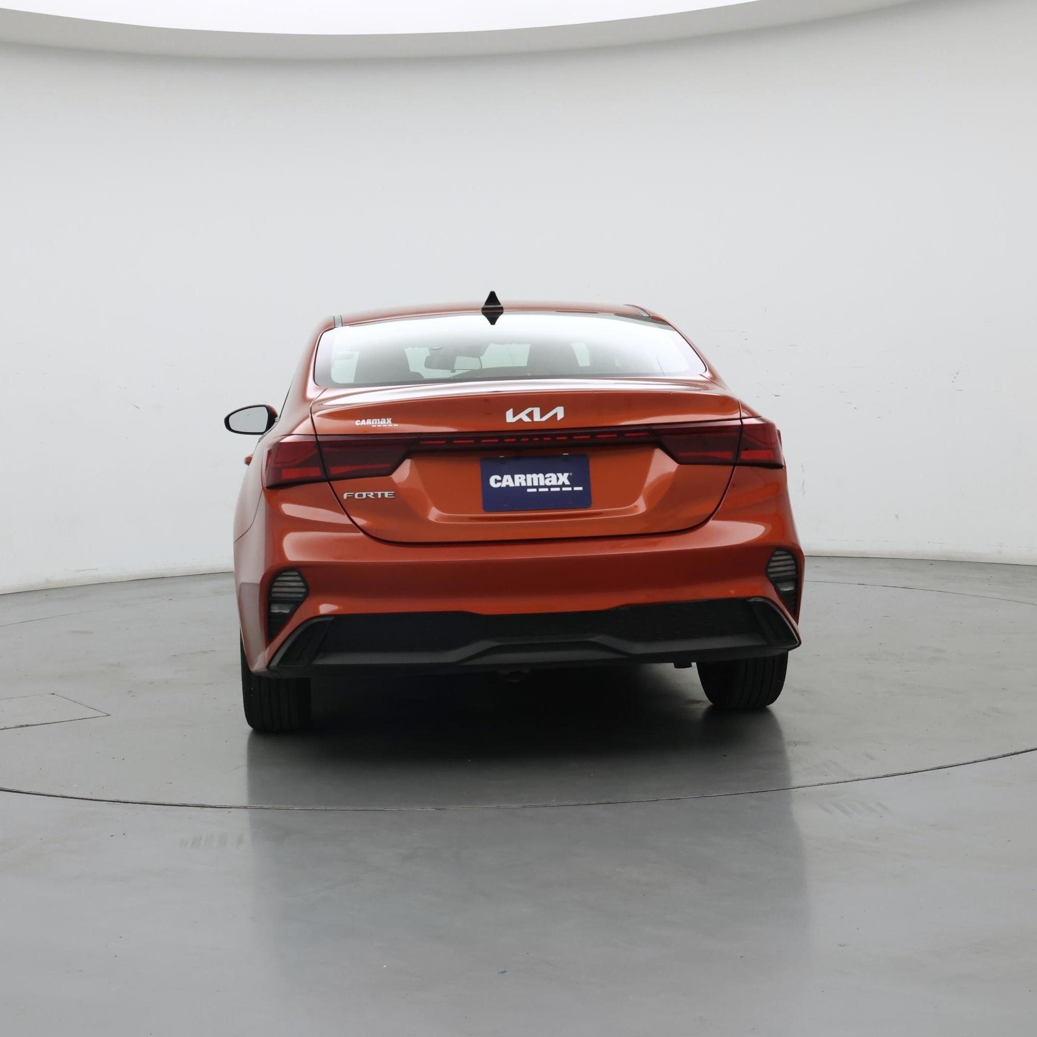 Thumbnail: 2023 Kia Forte - 6
