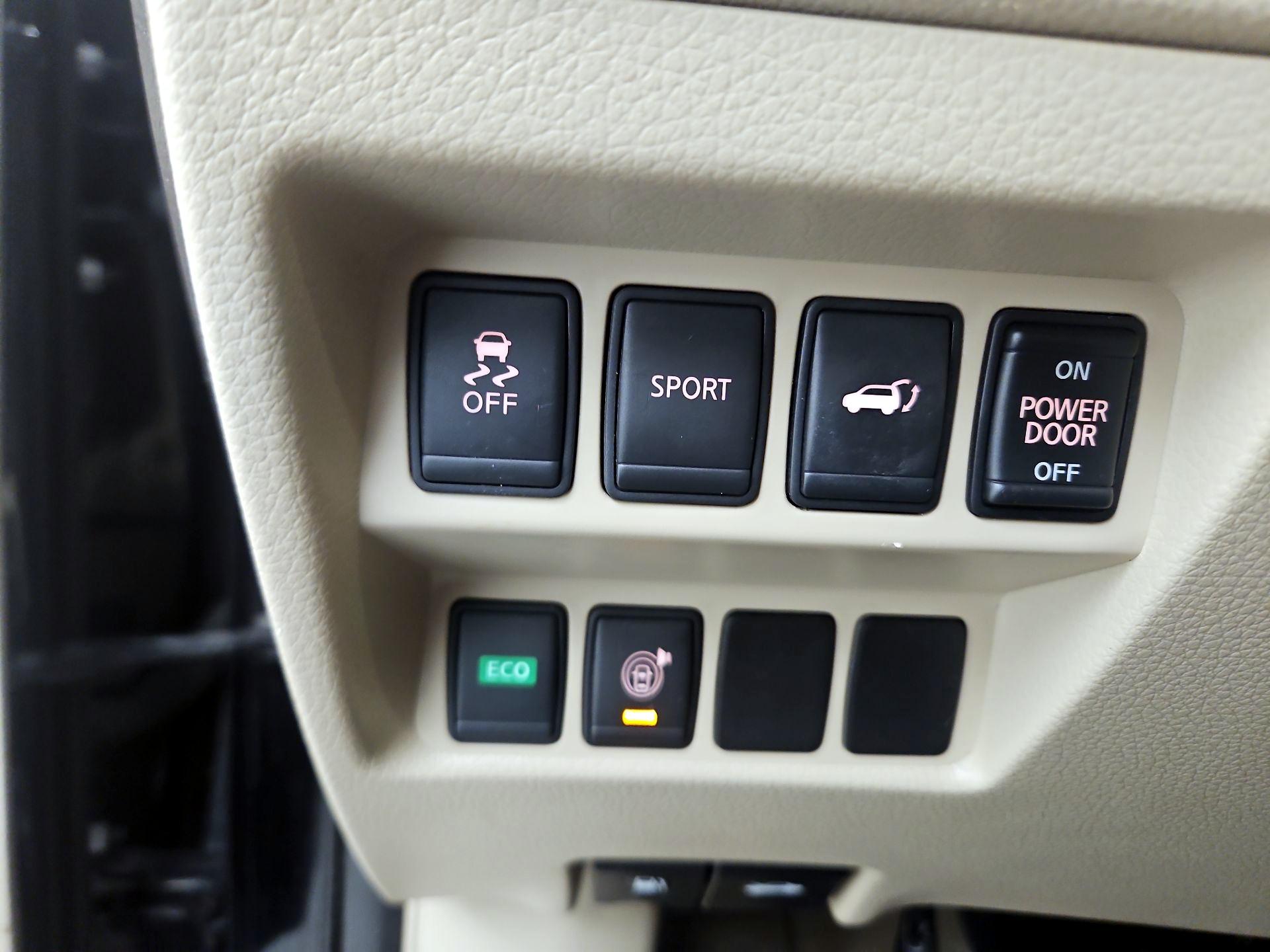 Thumbnail: 2015 Nissan Rogue - 13