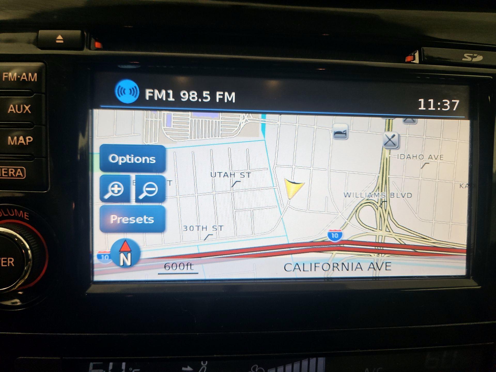 Thumbnail: 2015 Nissan Rogue - 14