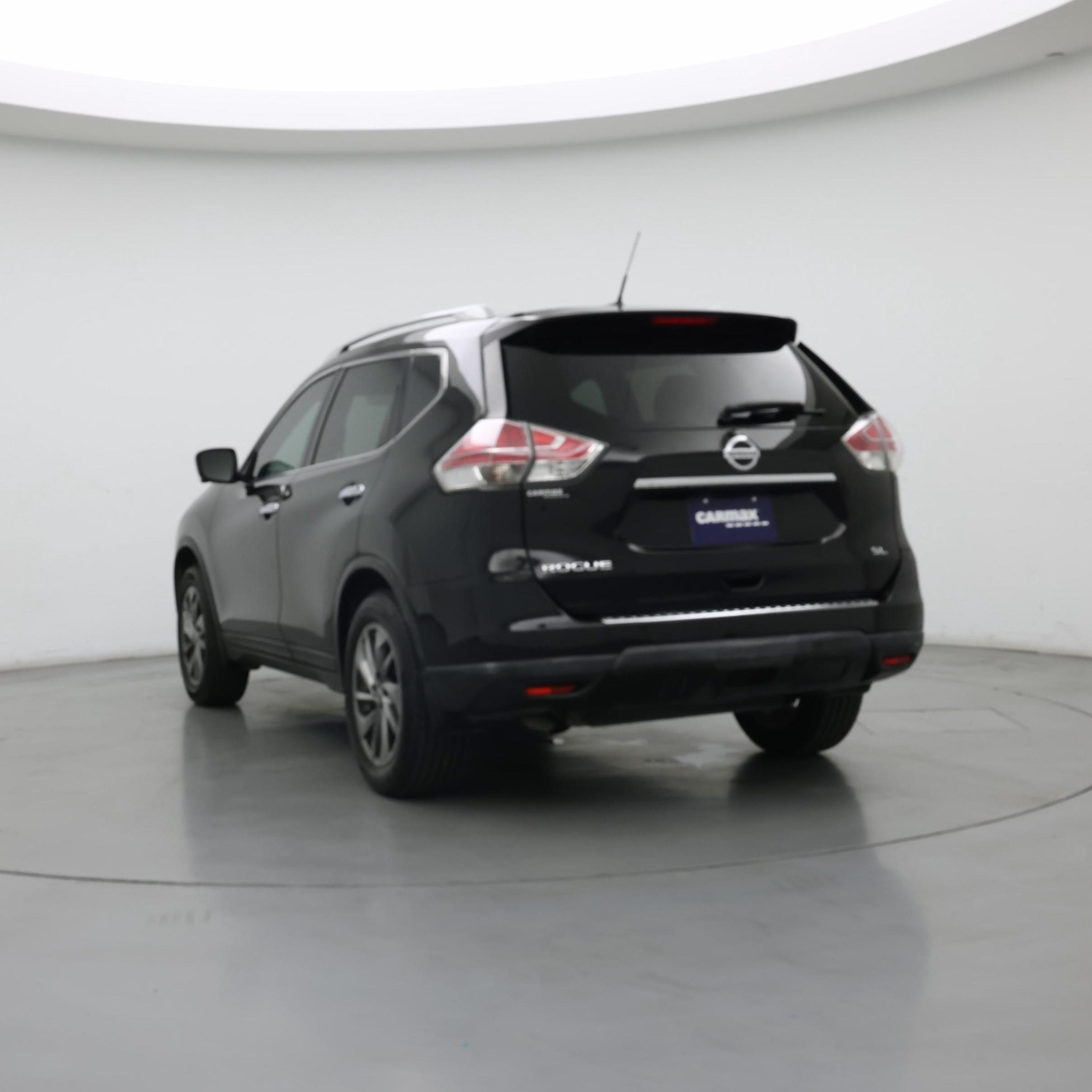 Thumbnail: 2015 Nissan Rogue - 4