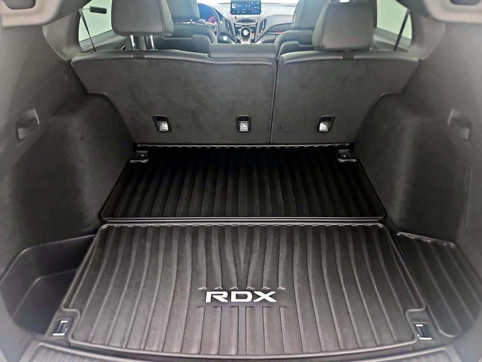 Thumbnail: 2023 Acura RDX - 20