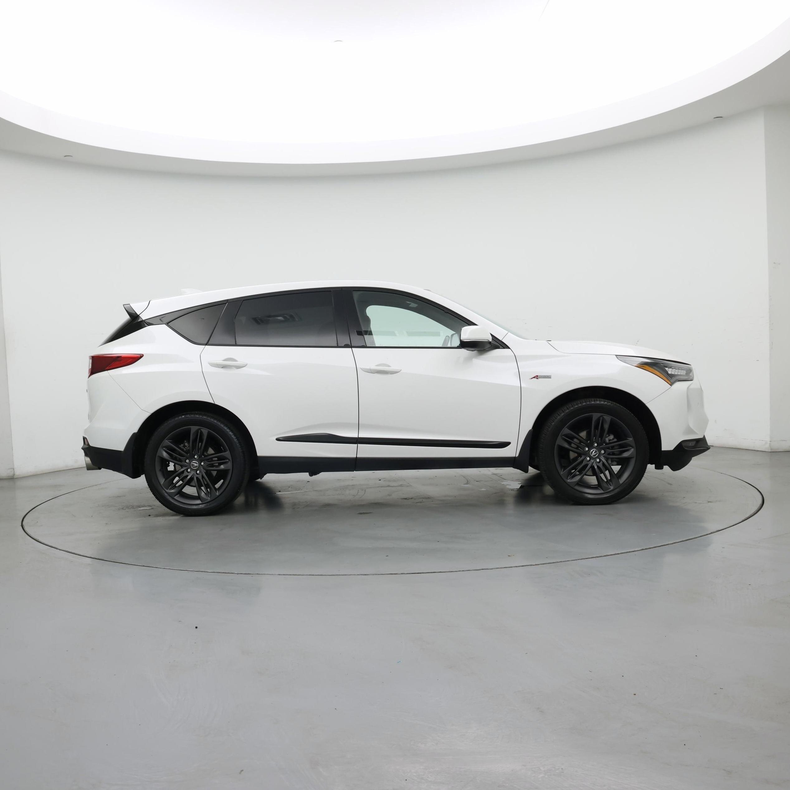 Thumbnail: 2023 Acura RDX - 7