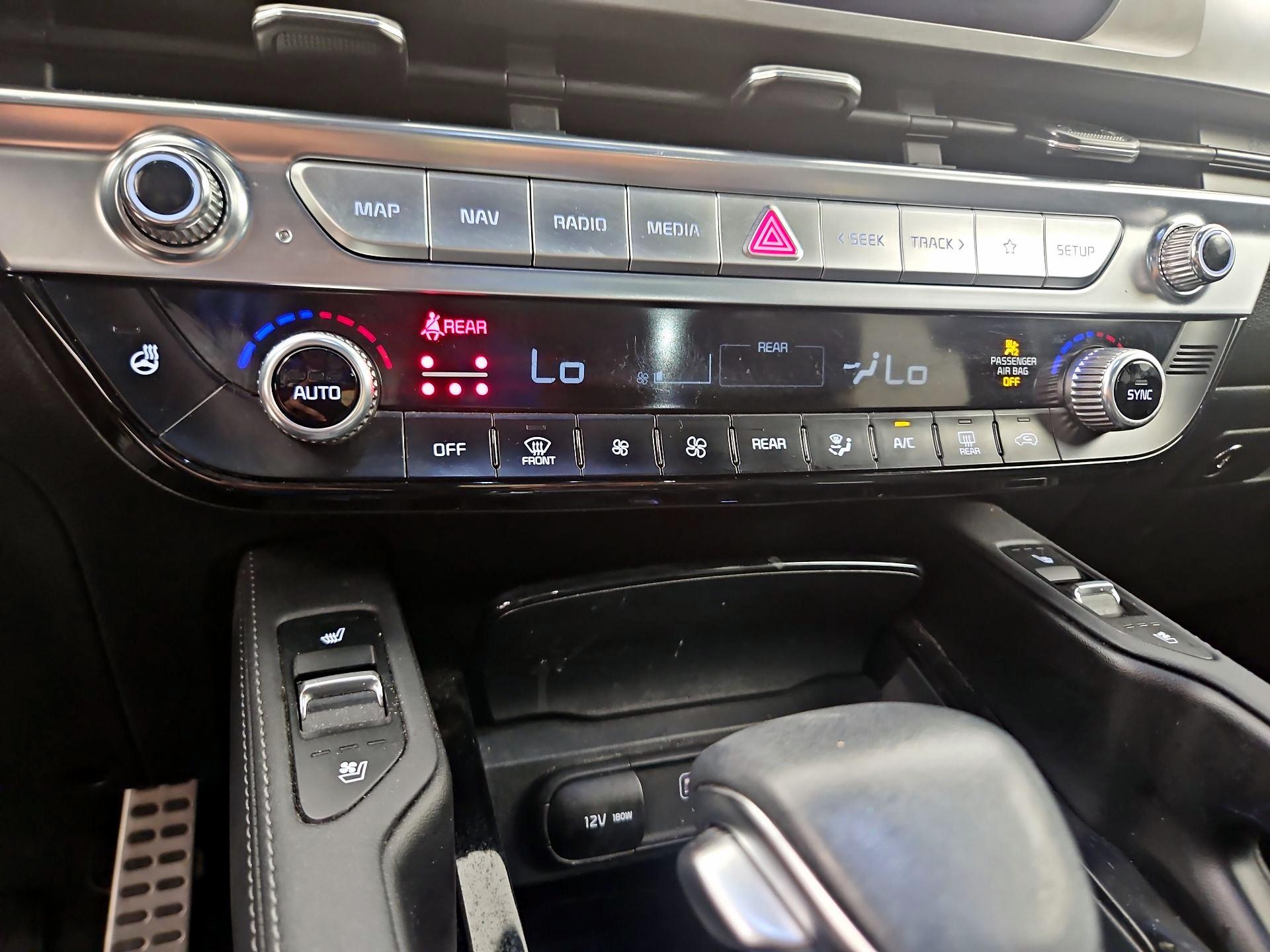 Thumbnail: 2024 Kia Telluride - 16