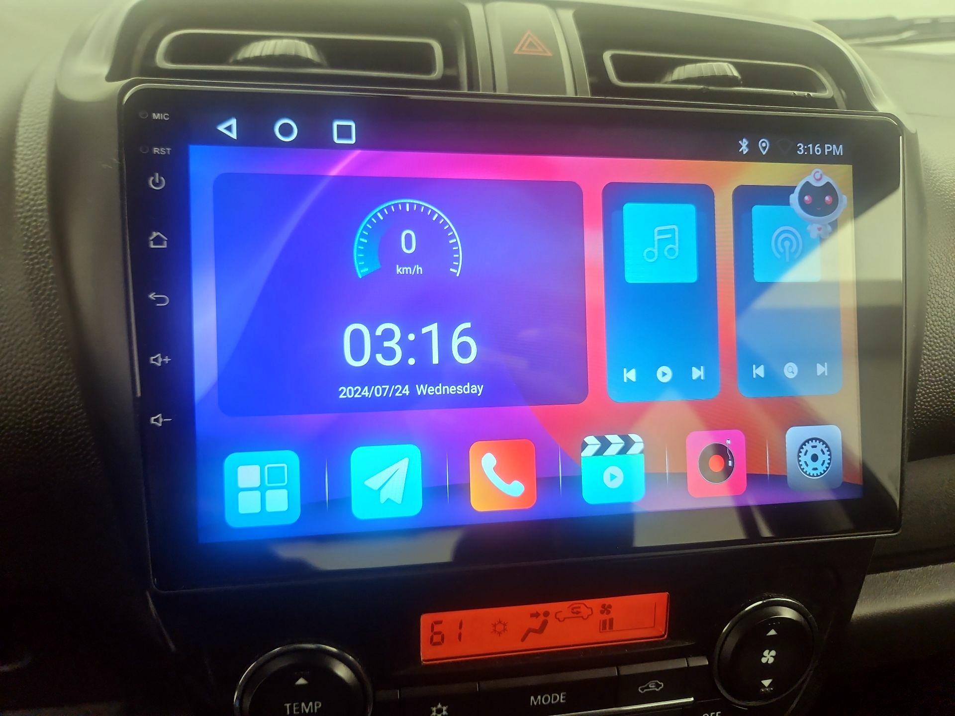 Thumbnail: 2015 Mitsubishi Mirage - 14