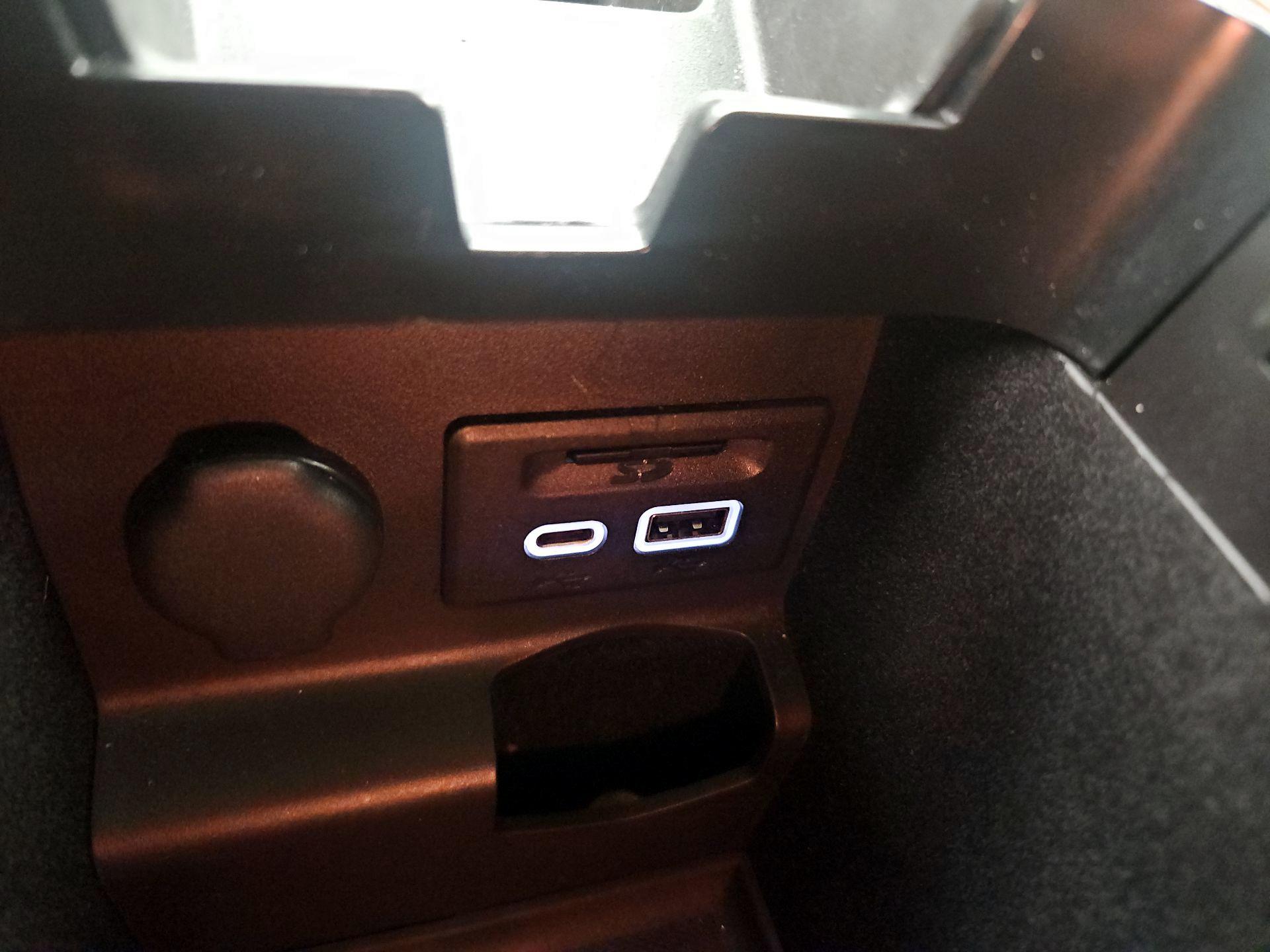 Thumbnail: 2019 Cadillac XTS - 18