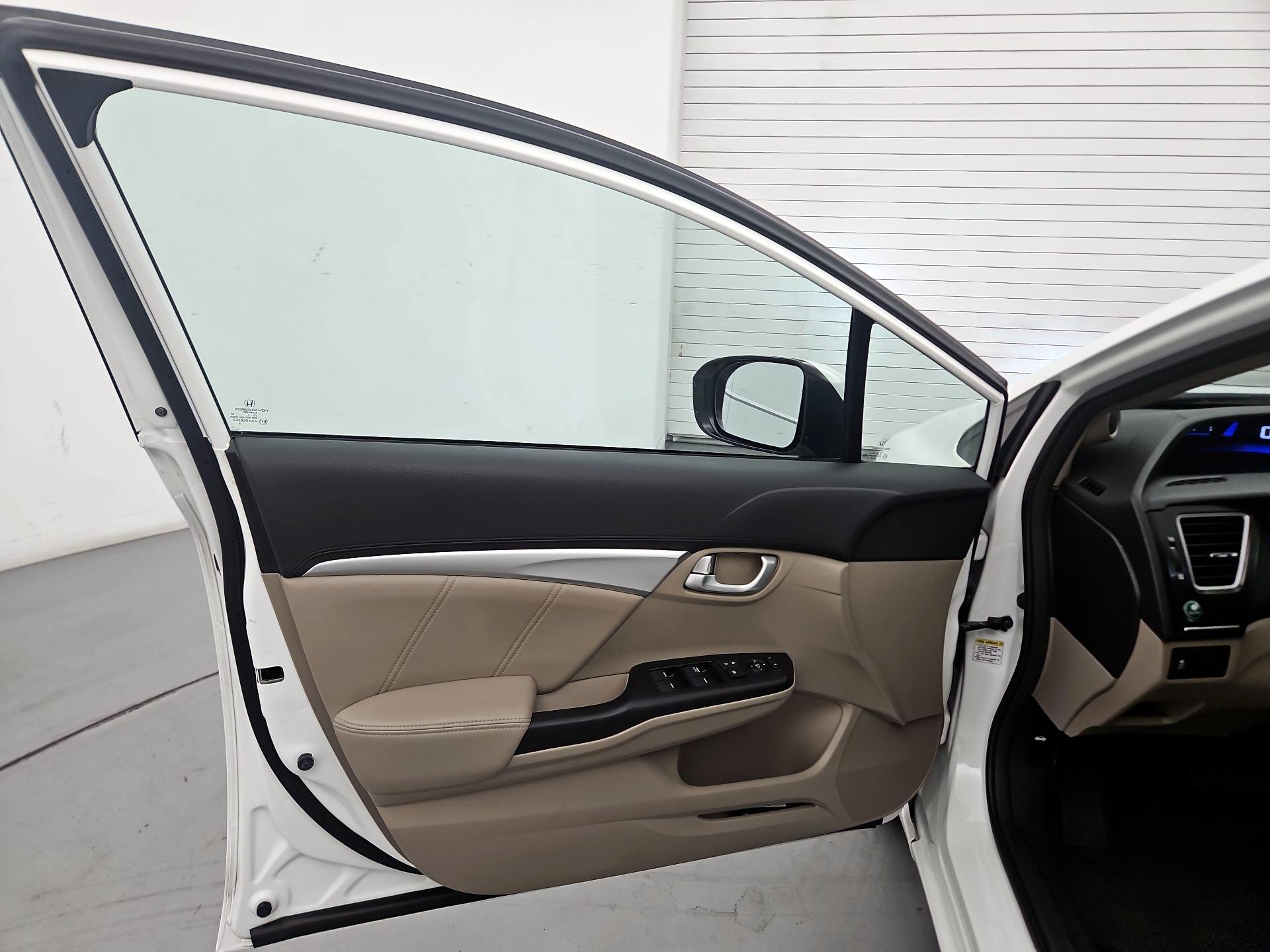 Thumbnail: 2015 Honda Civic - 12